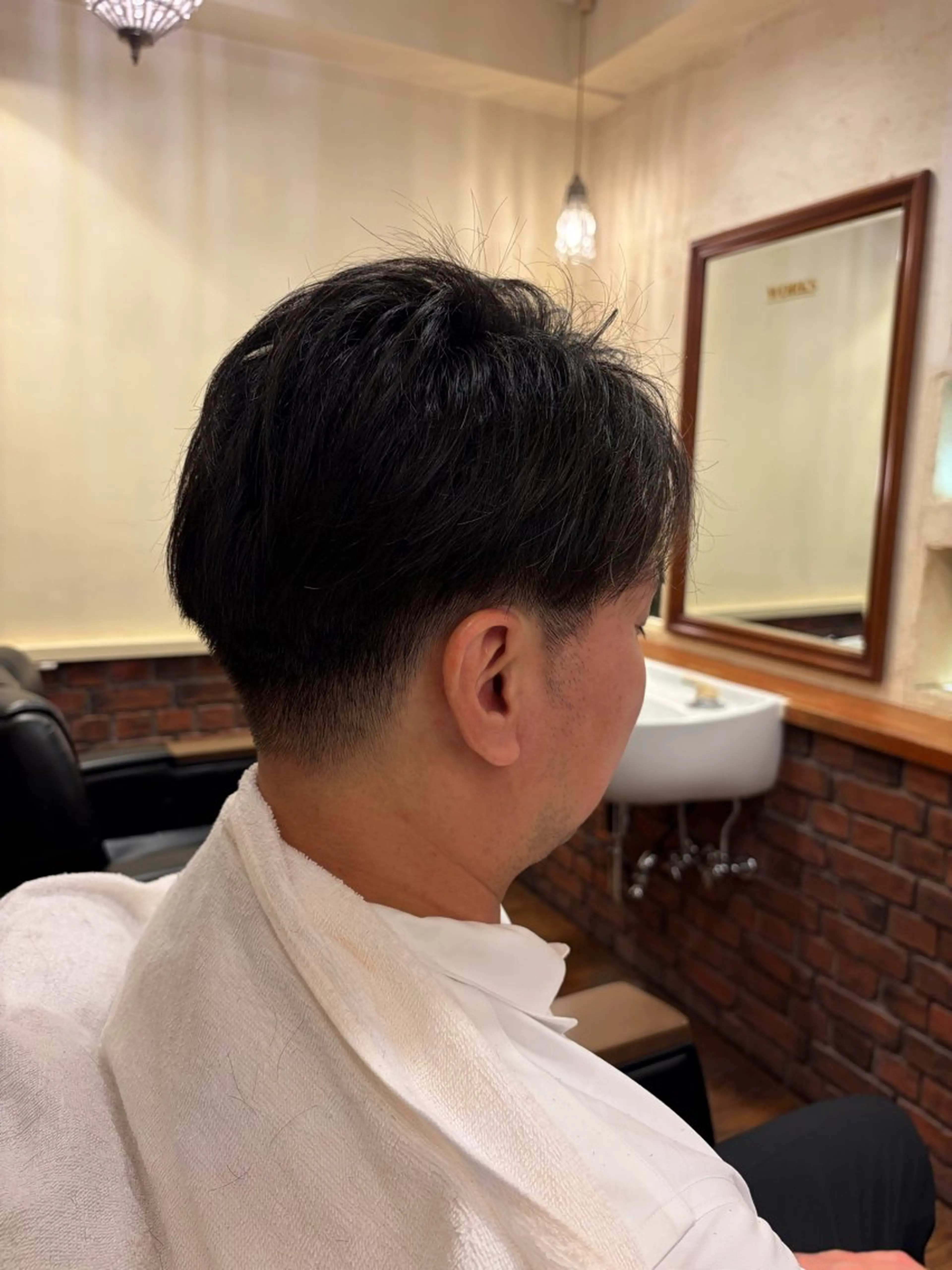 ショート メンズ センターパート 刈り上げ 森田 凜太郎のヘアスタイル