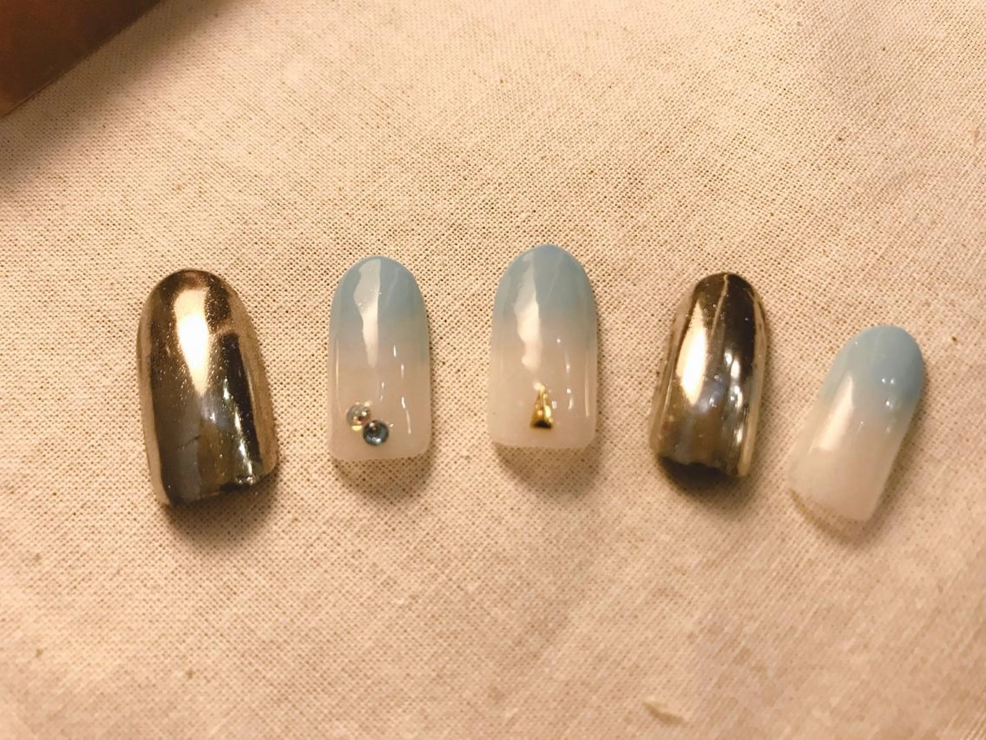 ネイル ブルー ミラーネイル Flam Nailのネイルデザイン