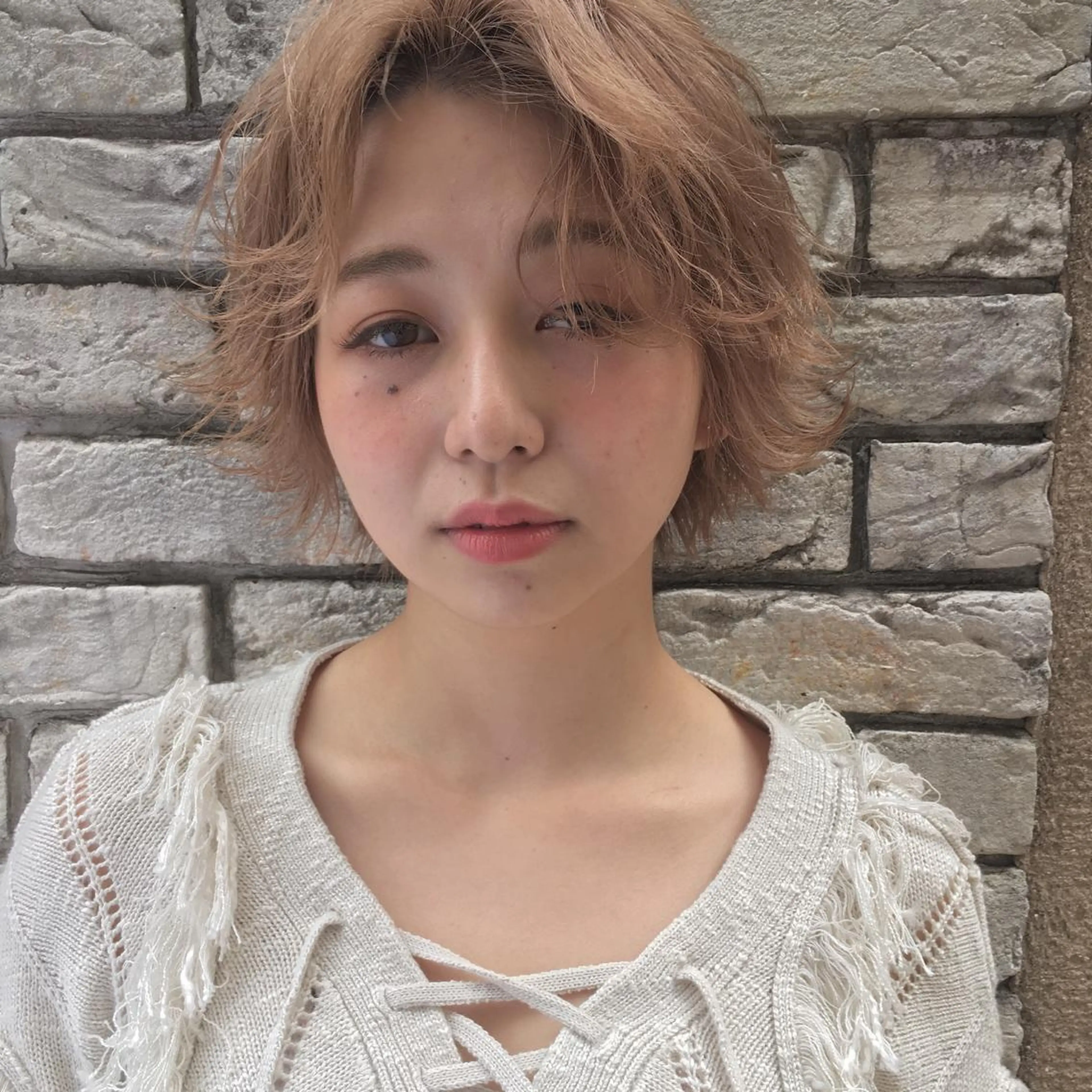 ショート カラー ベージュカラー ショートヘア レイヤーカット BLend 渋谷のヘアスタイル