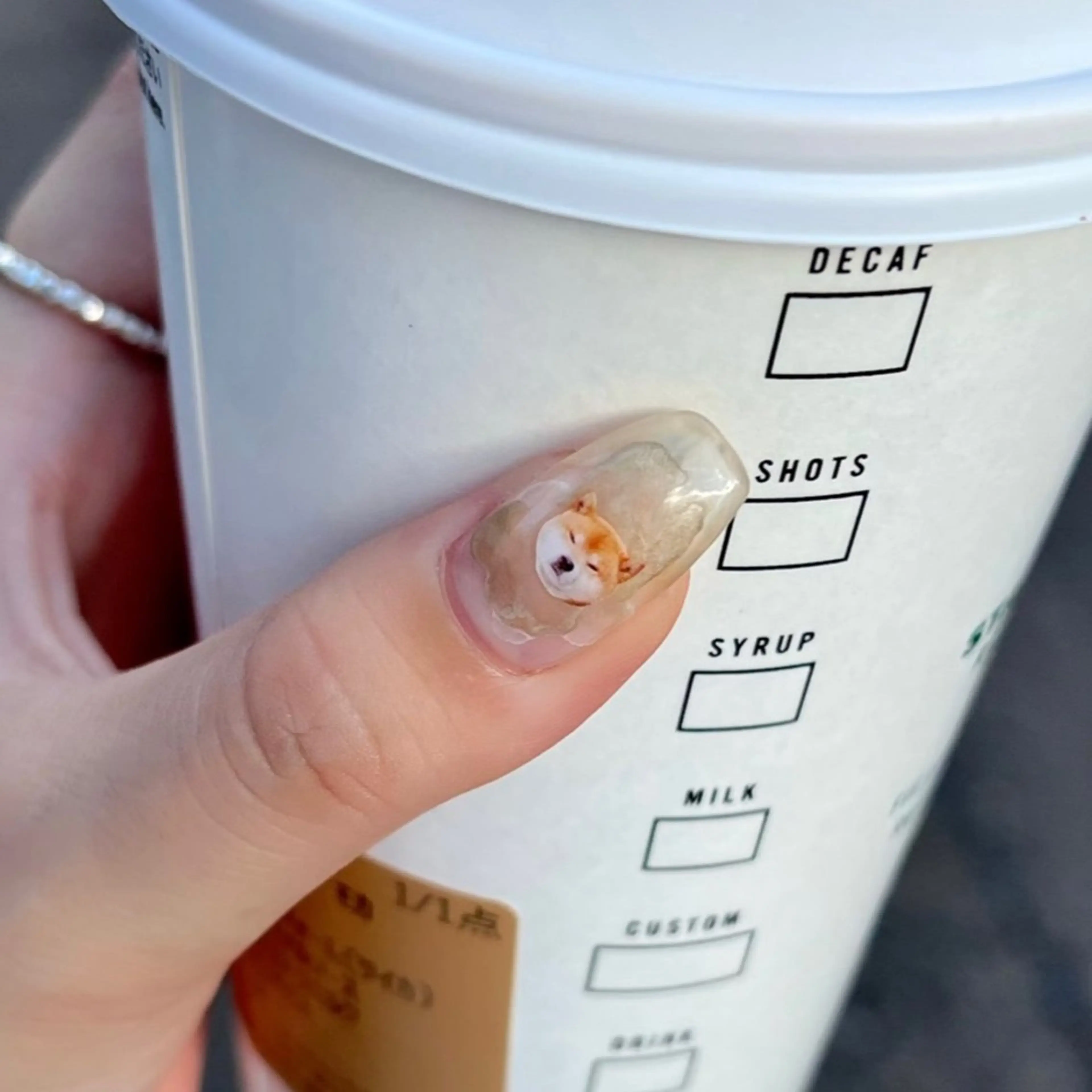 ネイル Nico所属・Nico🌛 Karenのネイルデザイン