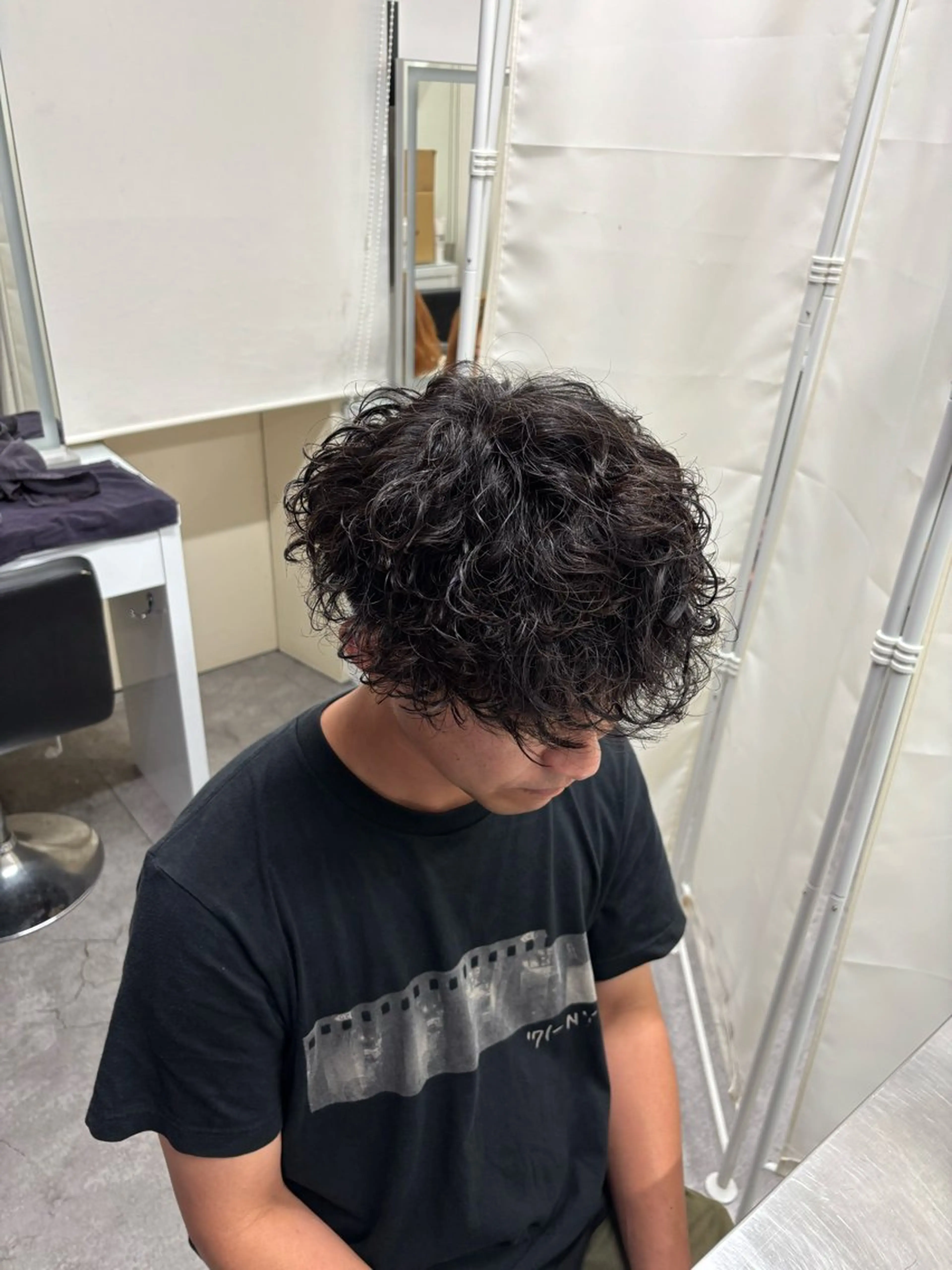 パーマ メンズ カット パーマ メンズ特化✨️ 韓国風パーマ🔥一八のヘアスタイル