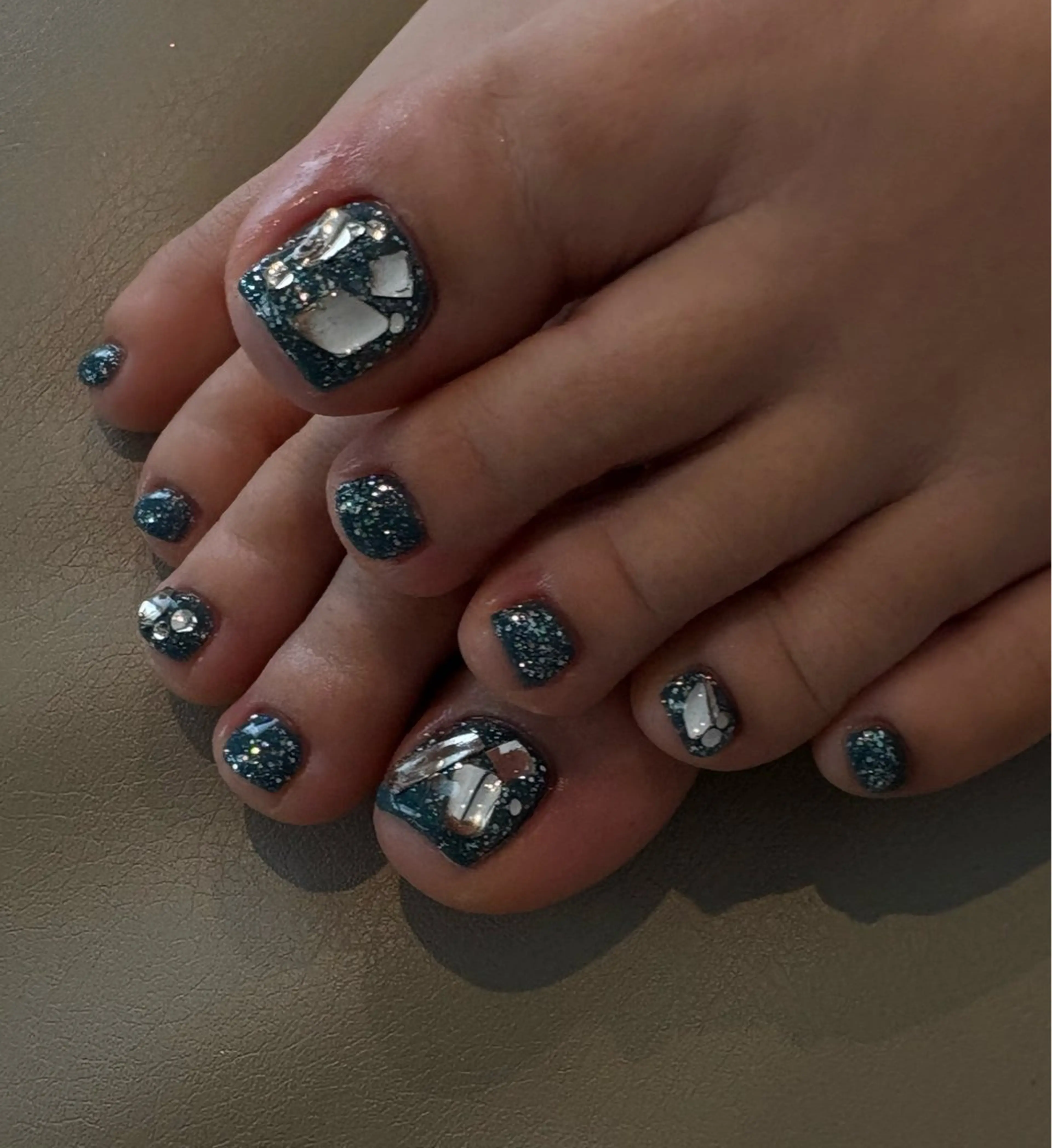 ネイル ラメ(グリッター) フットネイル filonnail/ tomokaのネイルデザイン