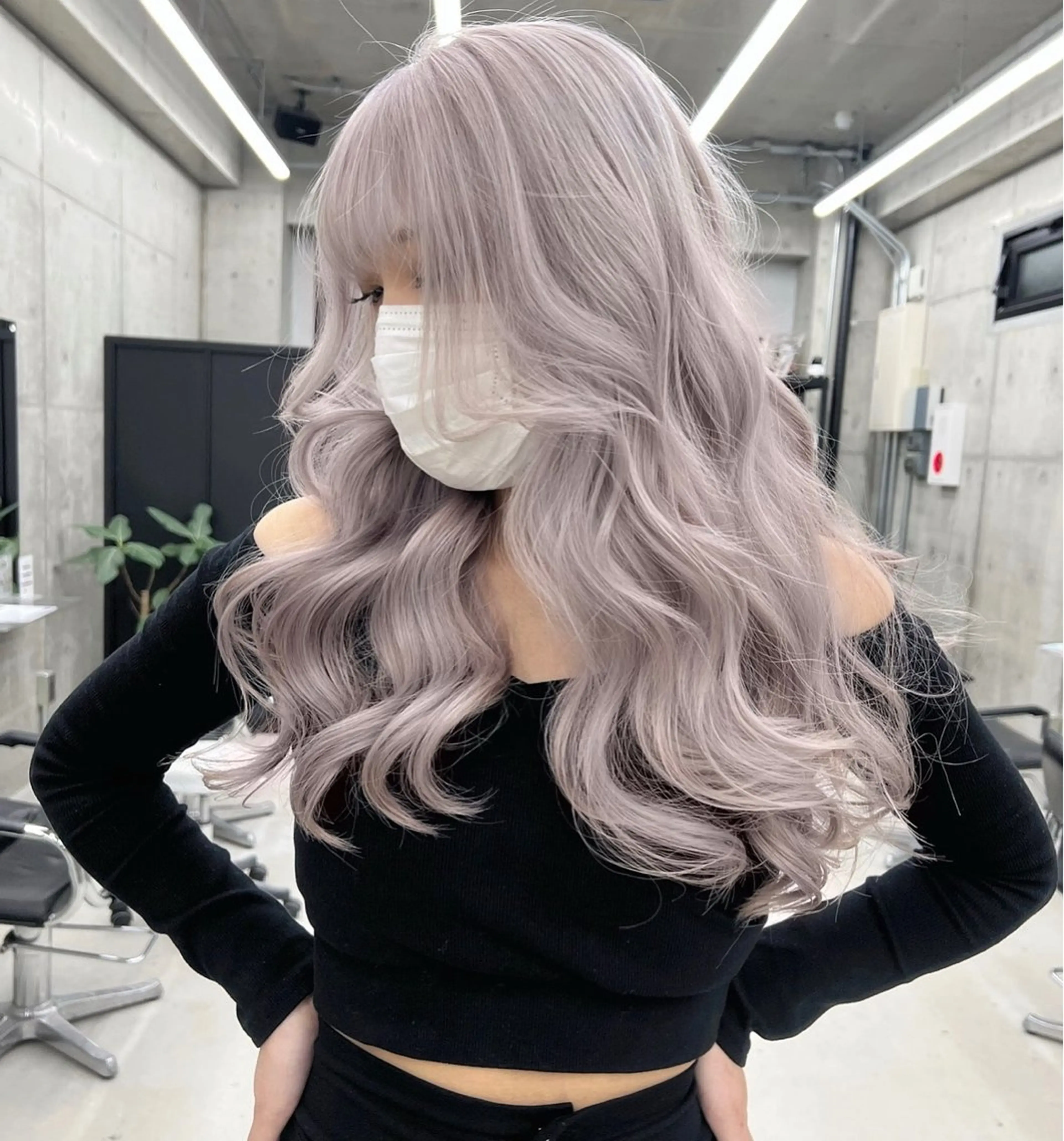 ロング アッシュ 福田 彩心のヘアスタイル