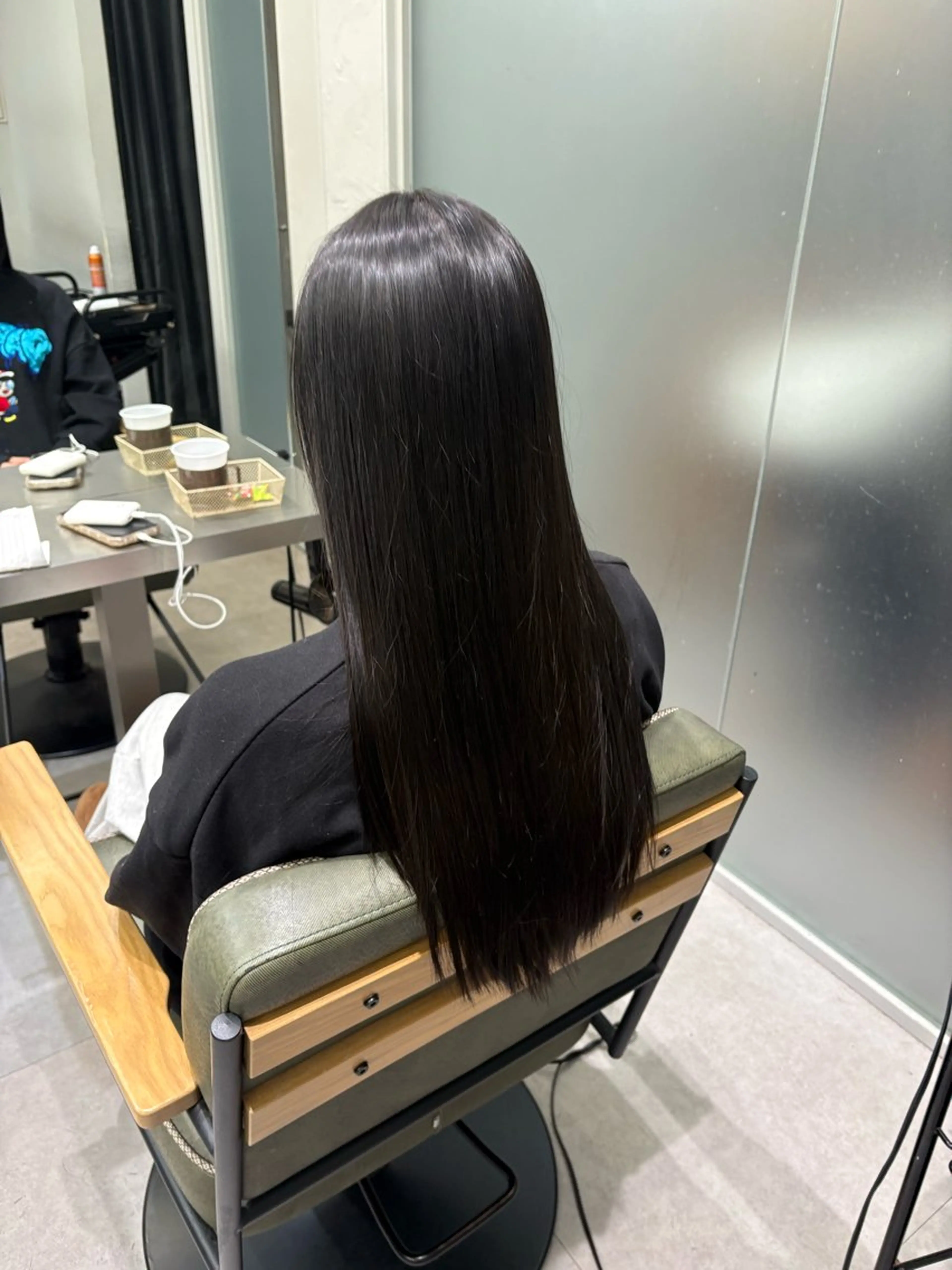 ロング カラー ベージュカラー ブリーチ ブリーチなしカラー 学生 トリートメント ヘアカラー 梅田/ベージュ／ 艶カラー／三宅空翔のヘアスタイル