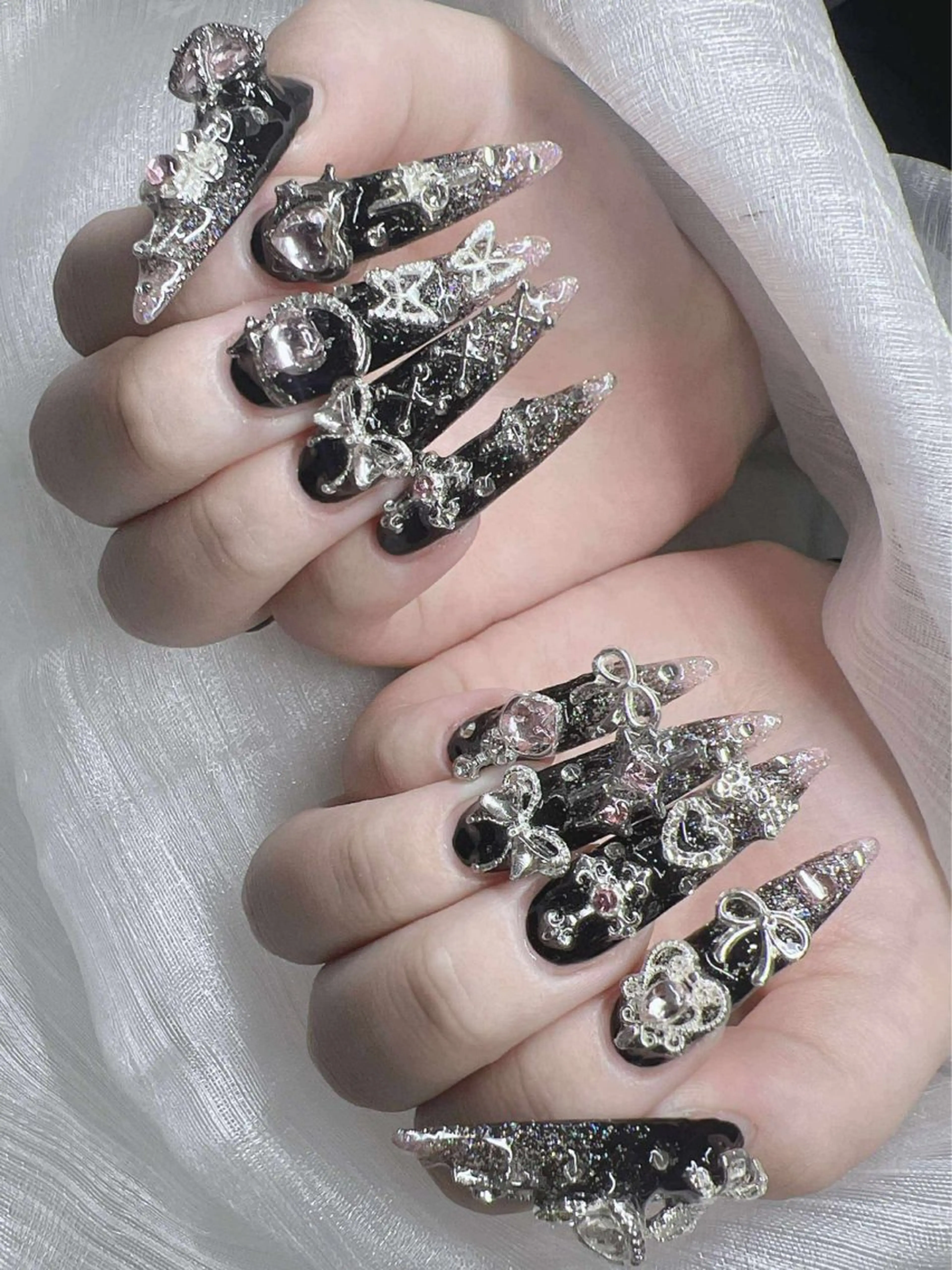 ネイル ハンドネイル Lee Nailsのネイルデザイン