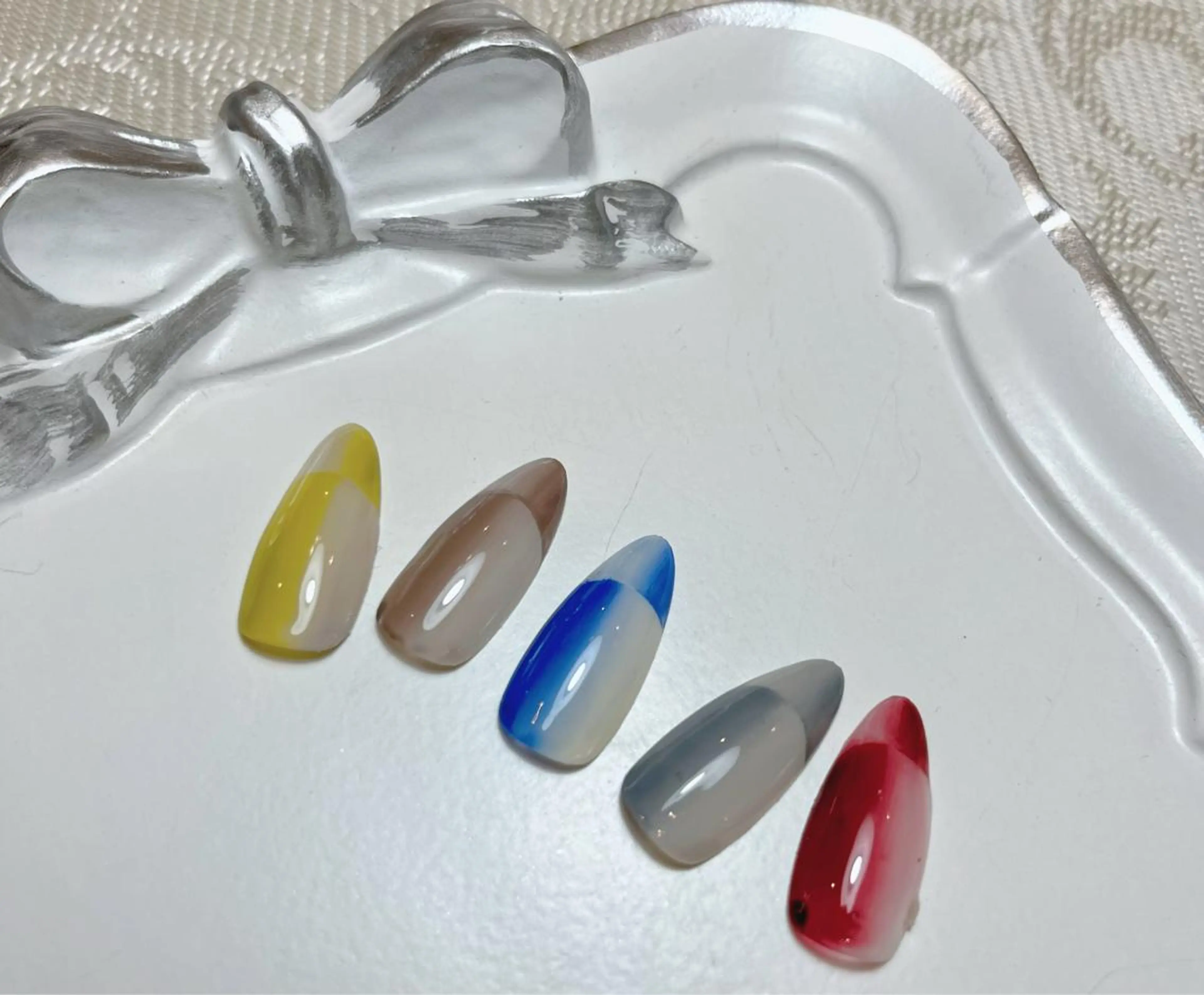 ネイル フレンチネイル オンブレフレンチ ハンドネイル A.sister所属・nail salon 《A.sister》のネイルデザイン