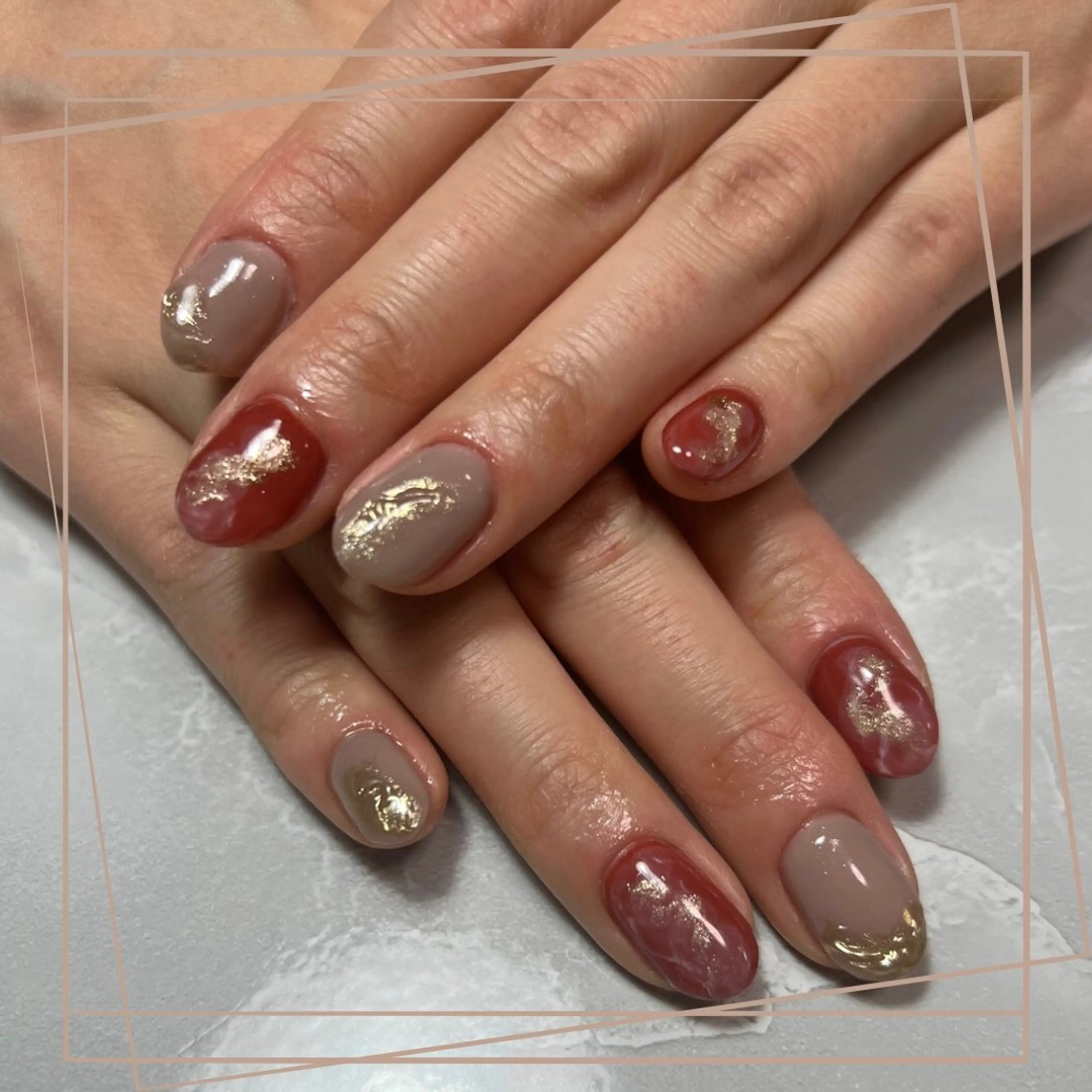 ネイル ゴールド 赤色 春ネイル Luana nailのネイルデザイン