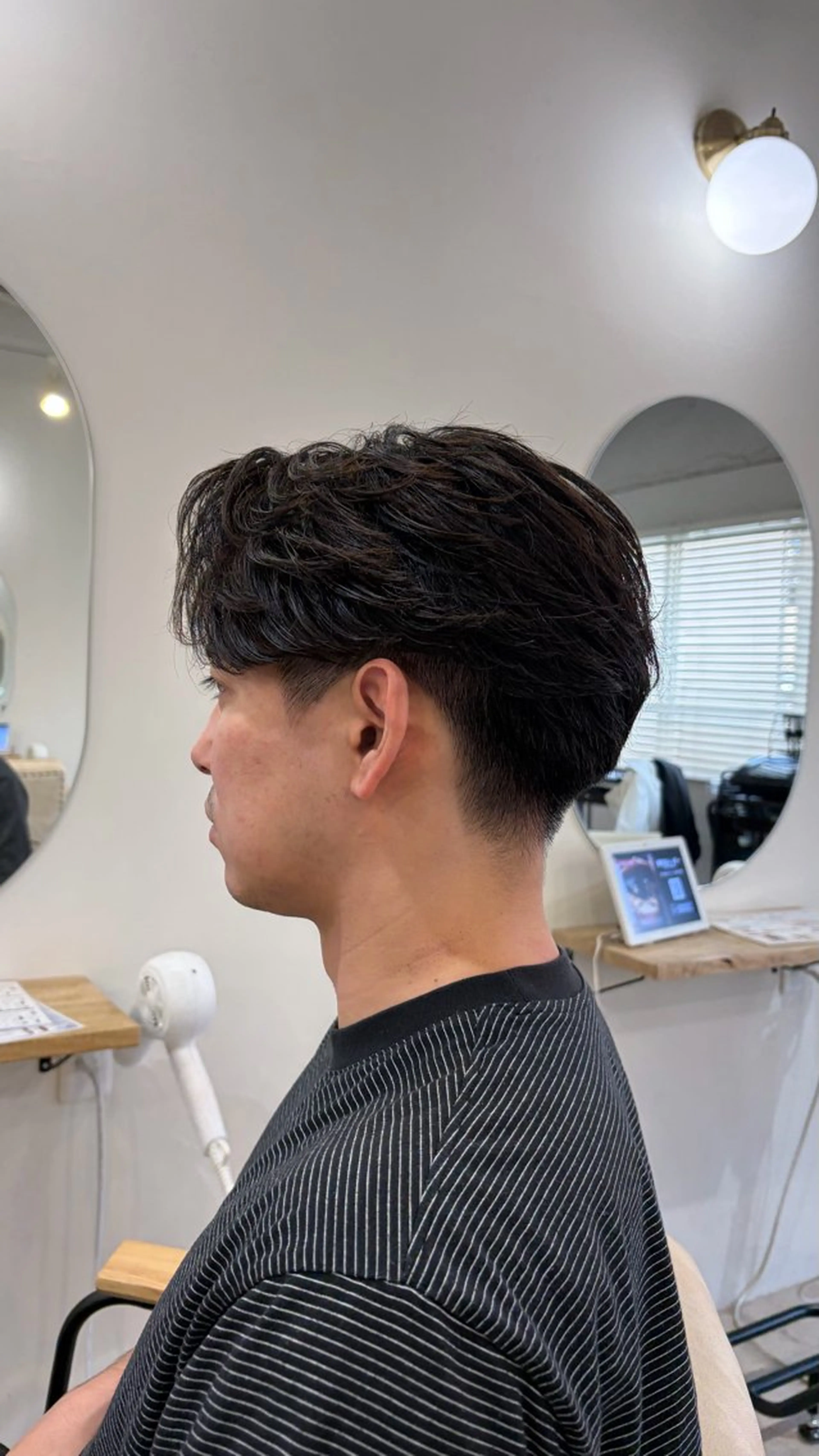 メンズ メンズパーマ カット パーマ カットとカラー ストレートとスパのヘアスタイル