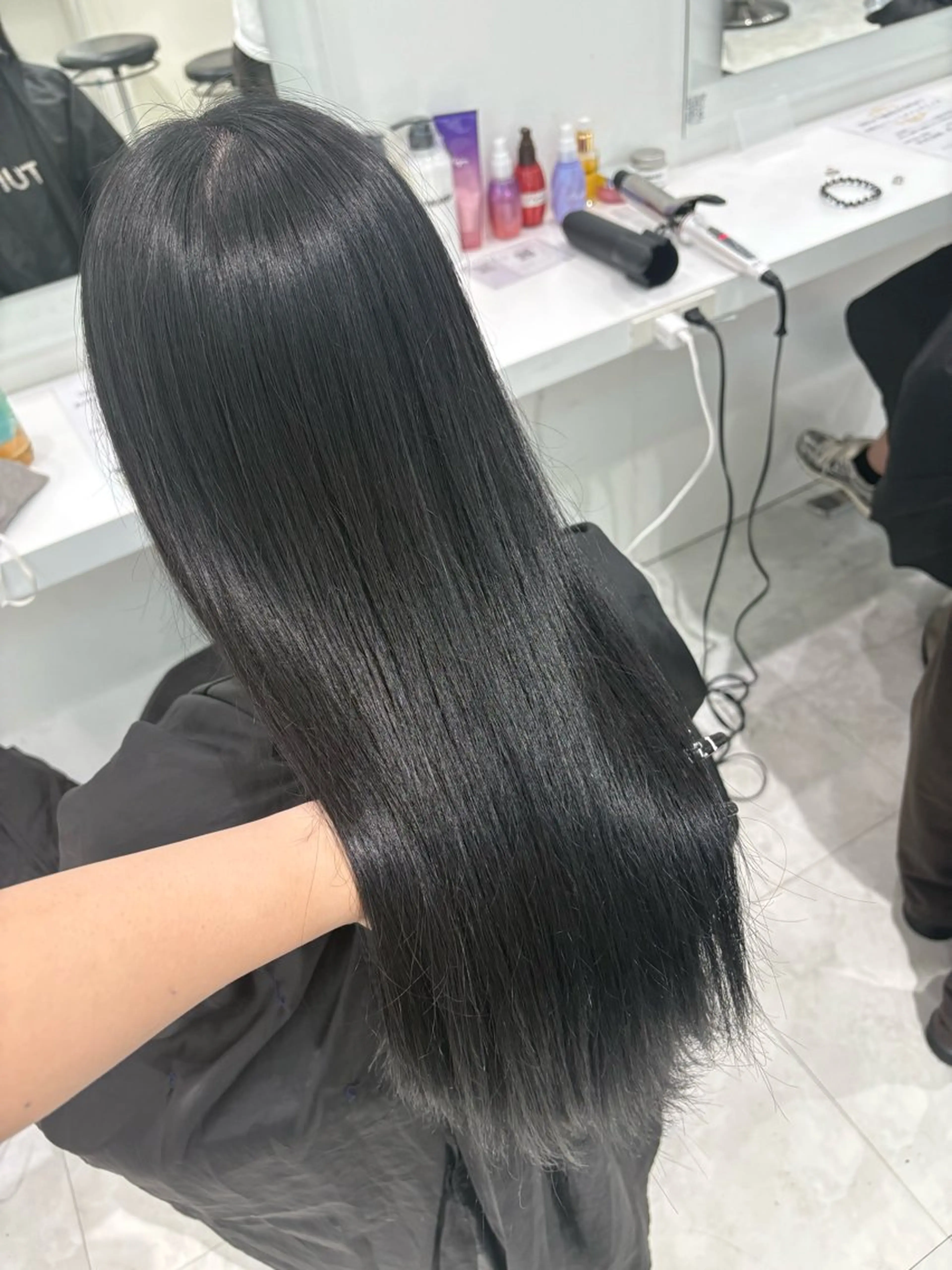 ロング カラー ヘアカラー 🤍ྀི透ける寒色 Cocoa🤍ྀིのヘアスタイル