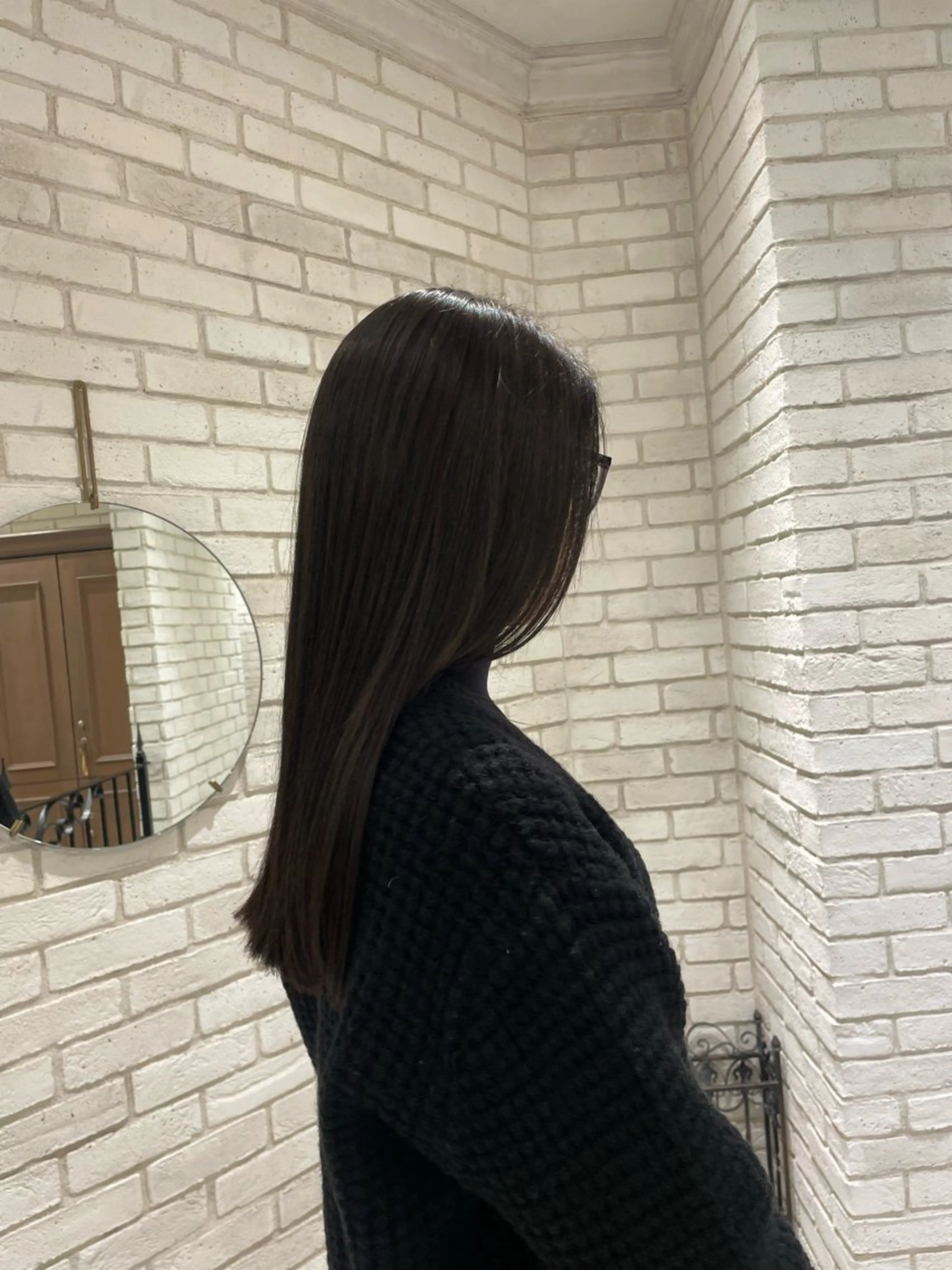 ロング シモカワ マシロのヘアスタイル