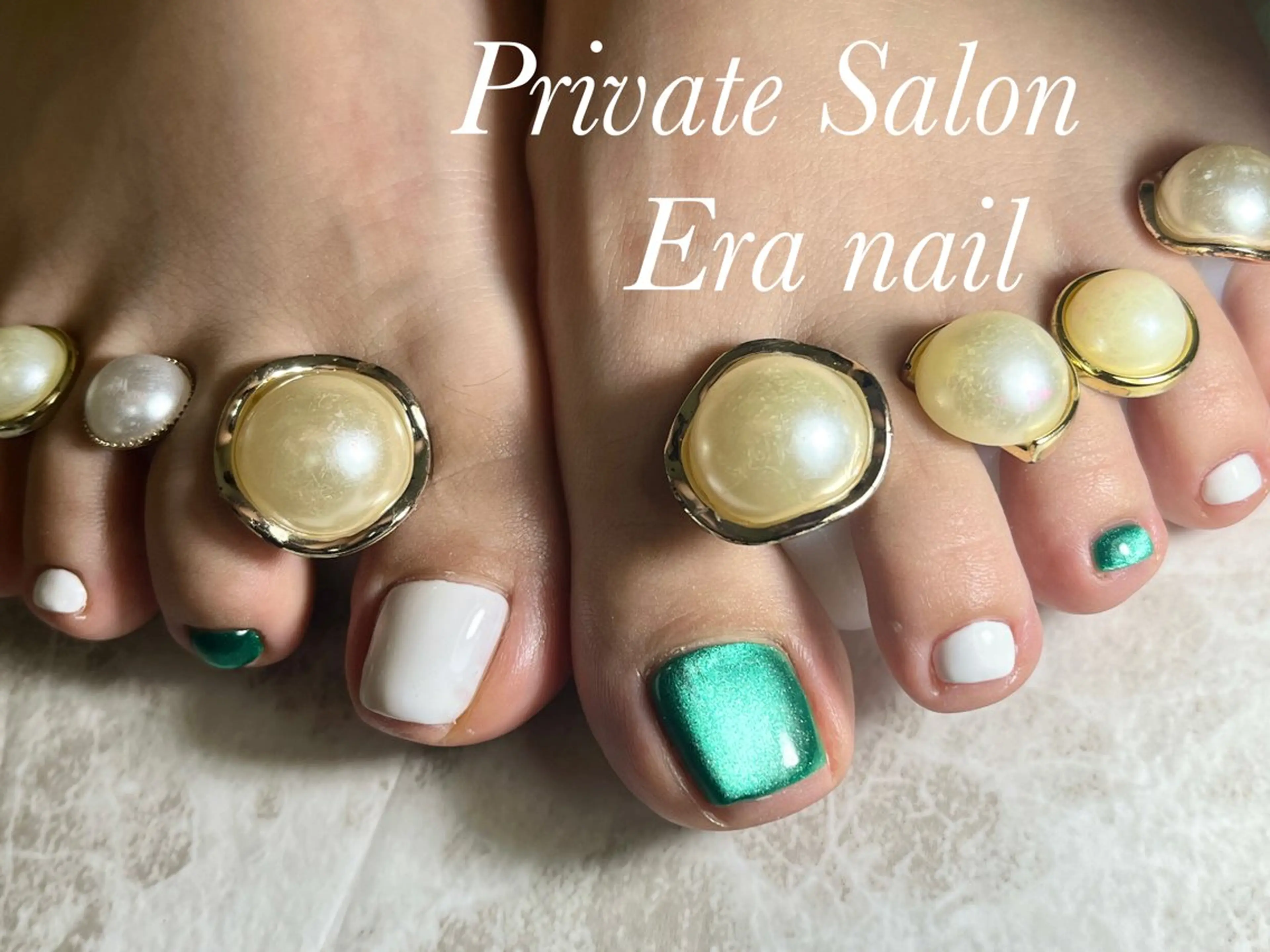 ネイル フットネイル マグネットネイル ワンカラーネイル フットネイル Era nailのネイルデザイン