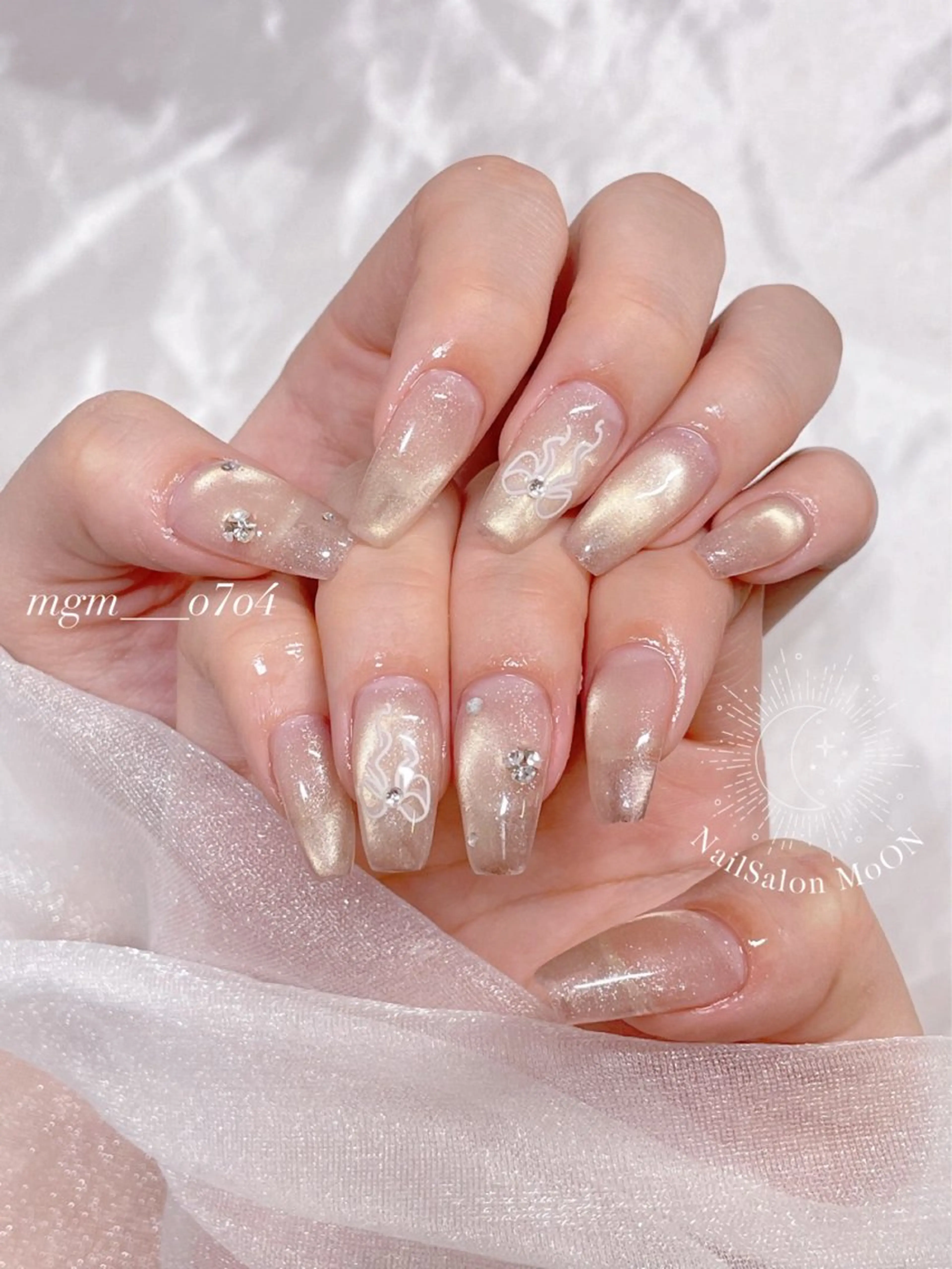 ハンドネイル ハンドケア MoON...❤︎ MeGuのネイルデザイン