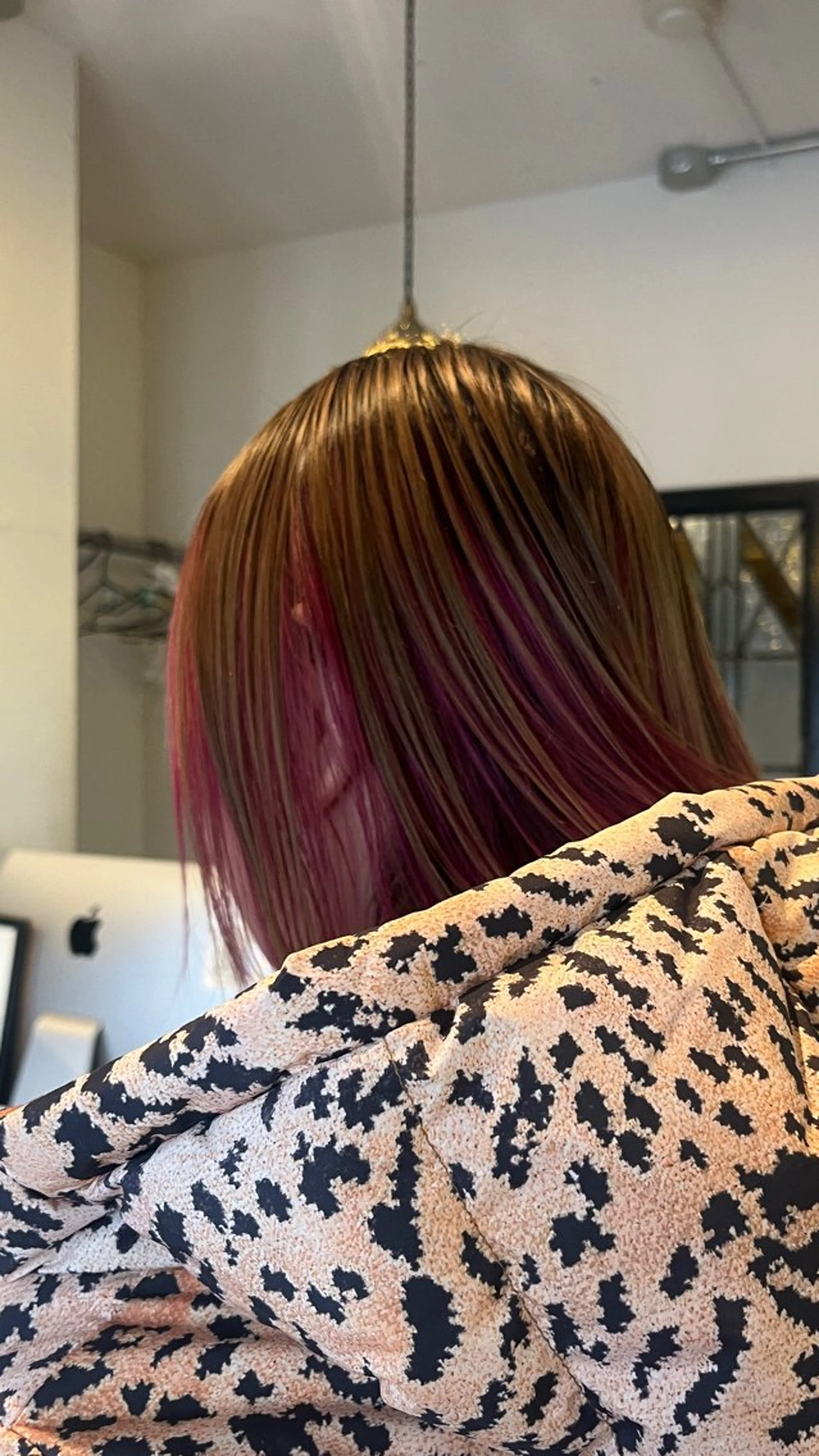 カラー 甲斐 真桜のヘアスタイル