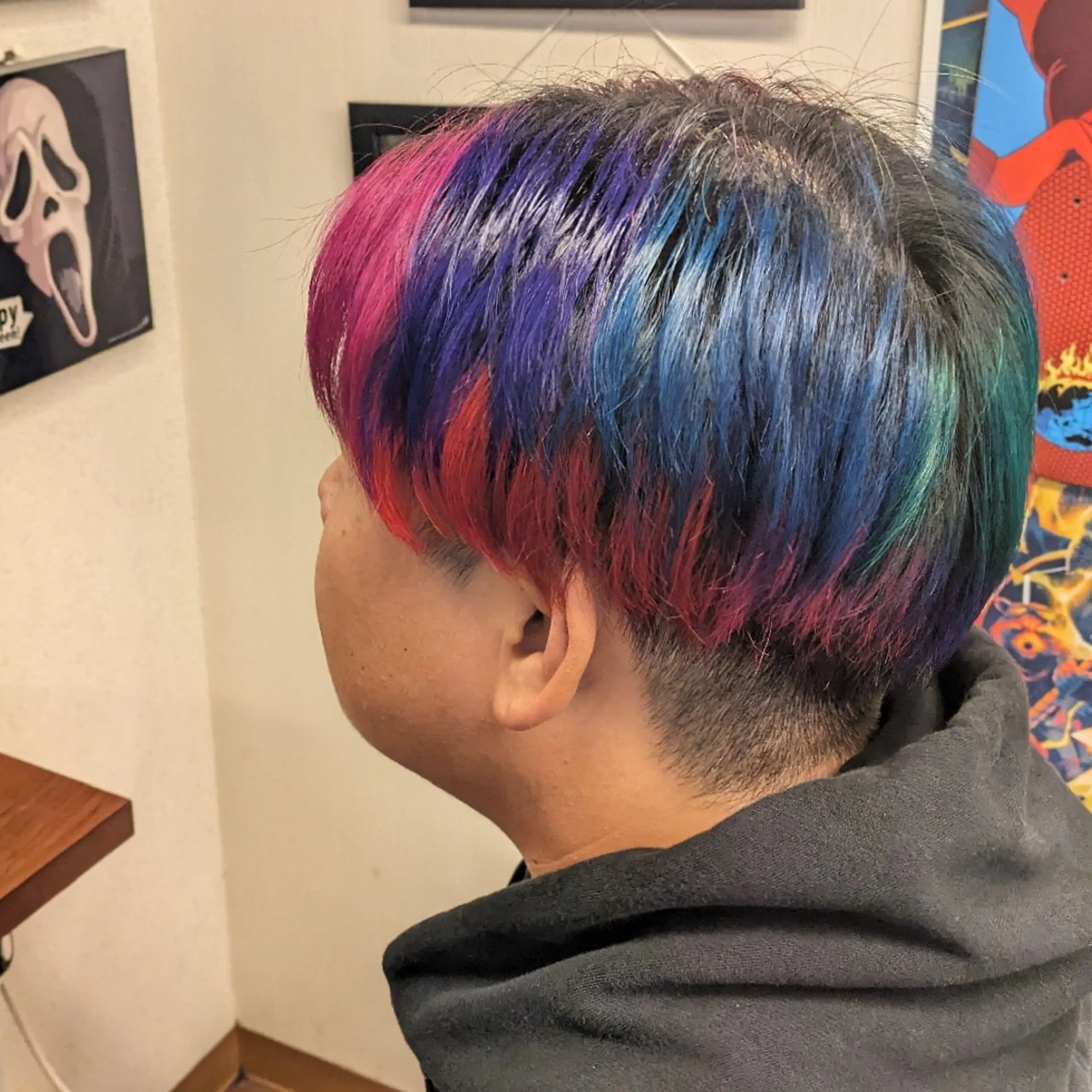 ショート カラー メンズ カット ヘアカラー トリートメント fuwat所属・秋葉原でカラーする なら🐉ちぇーたんのヘアスタイル