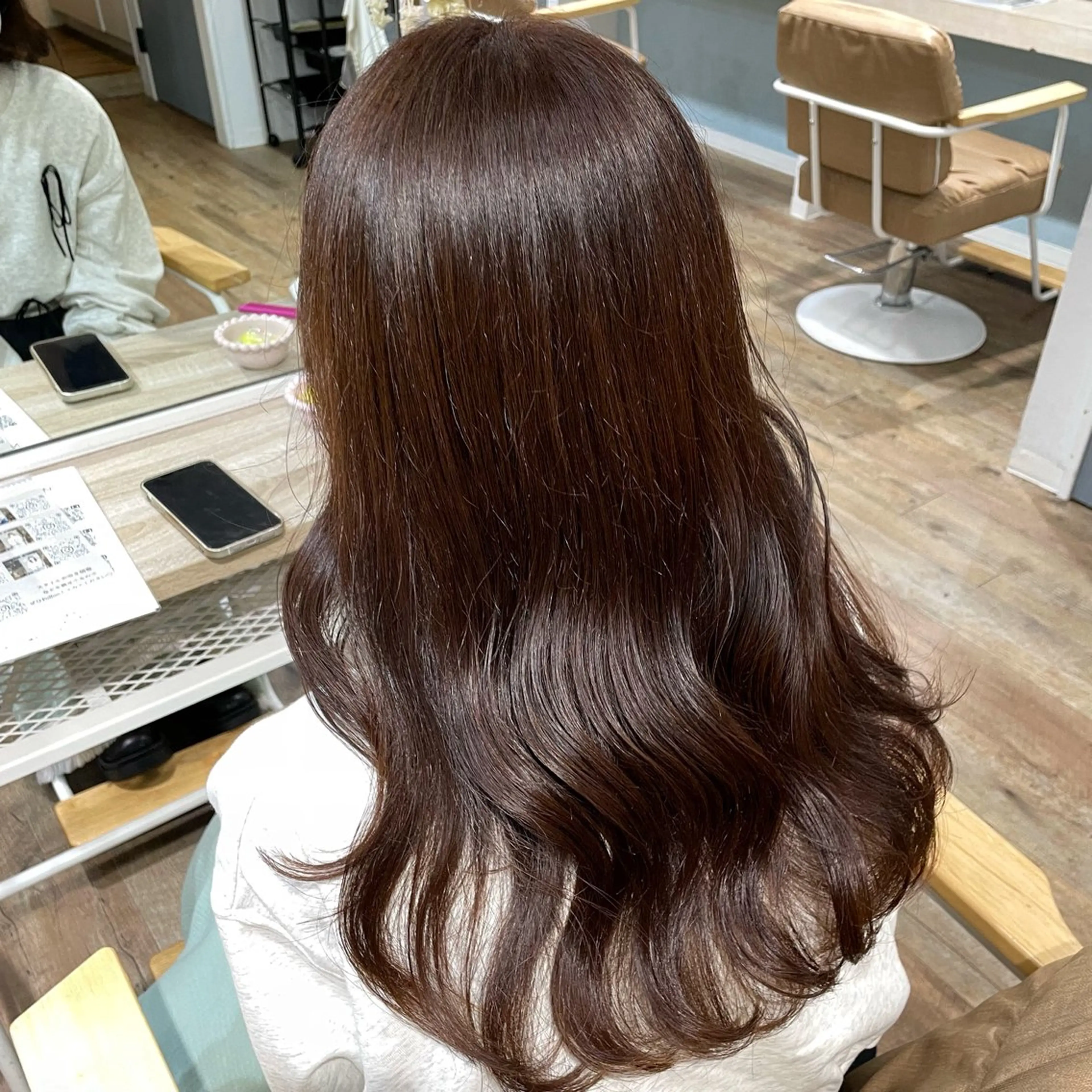 ロング カット ヘアカラー トリートメント ピンク・ラベンダー/ レイヤー/NANAのヘアスタイル