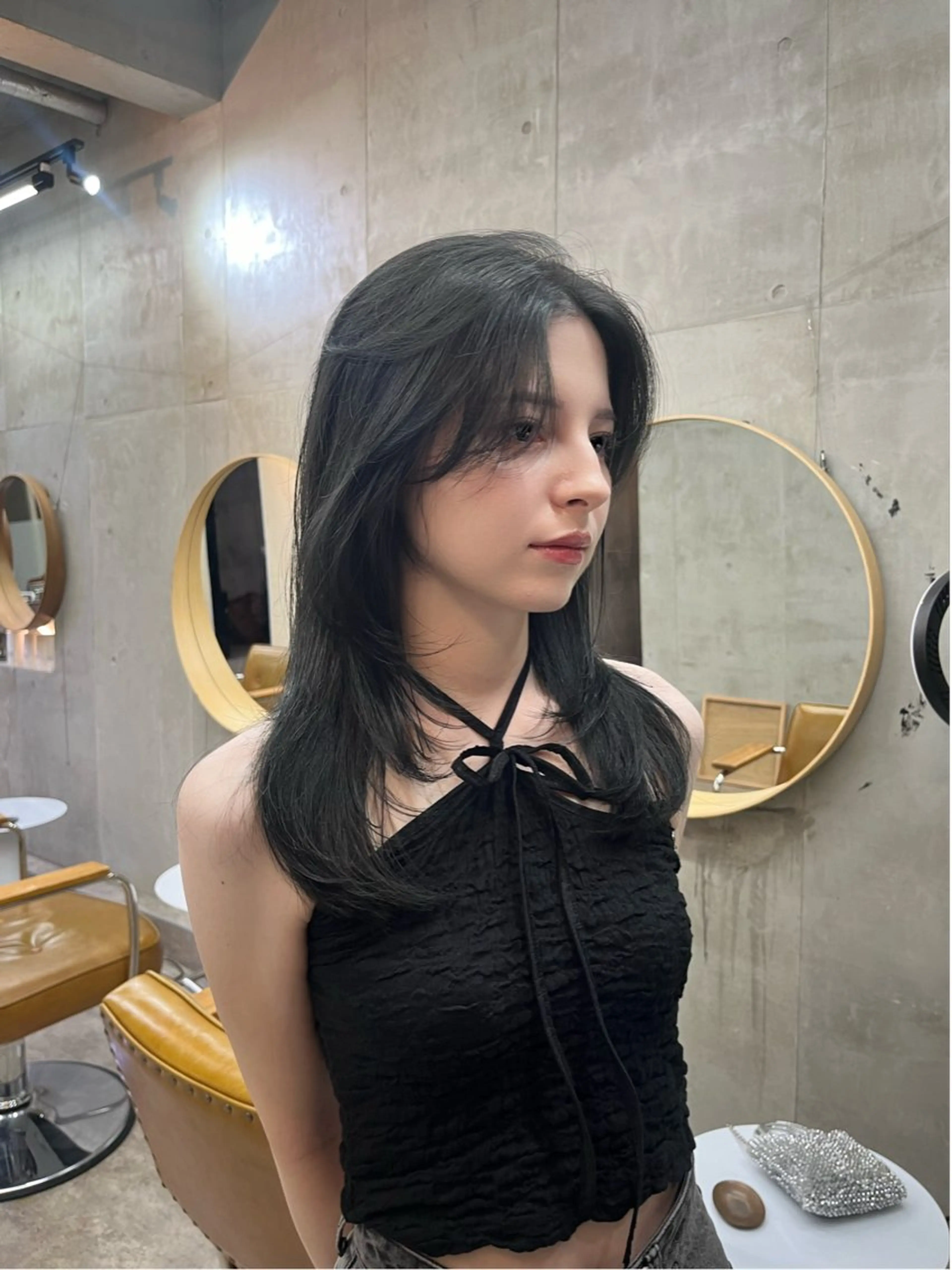 セミロング 顔周りカット ヘアカラー SALT WATER所属・🫐 𝐌𝐚𝐨 🫐似合わせcutのヘアスタイル