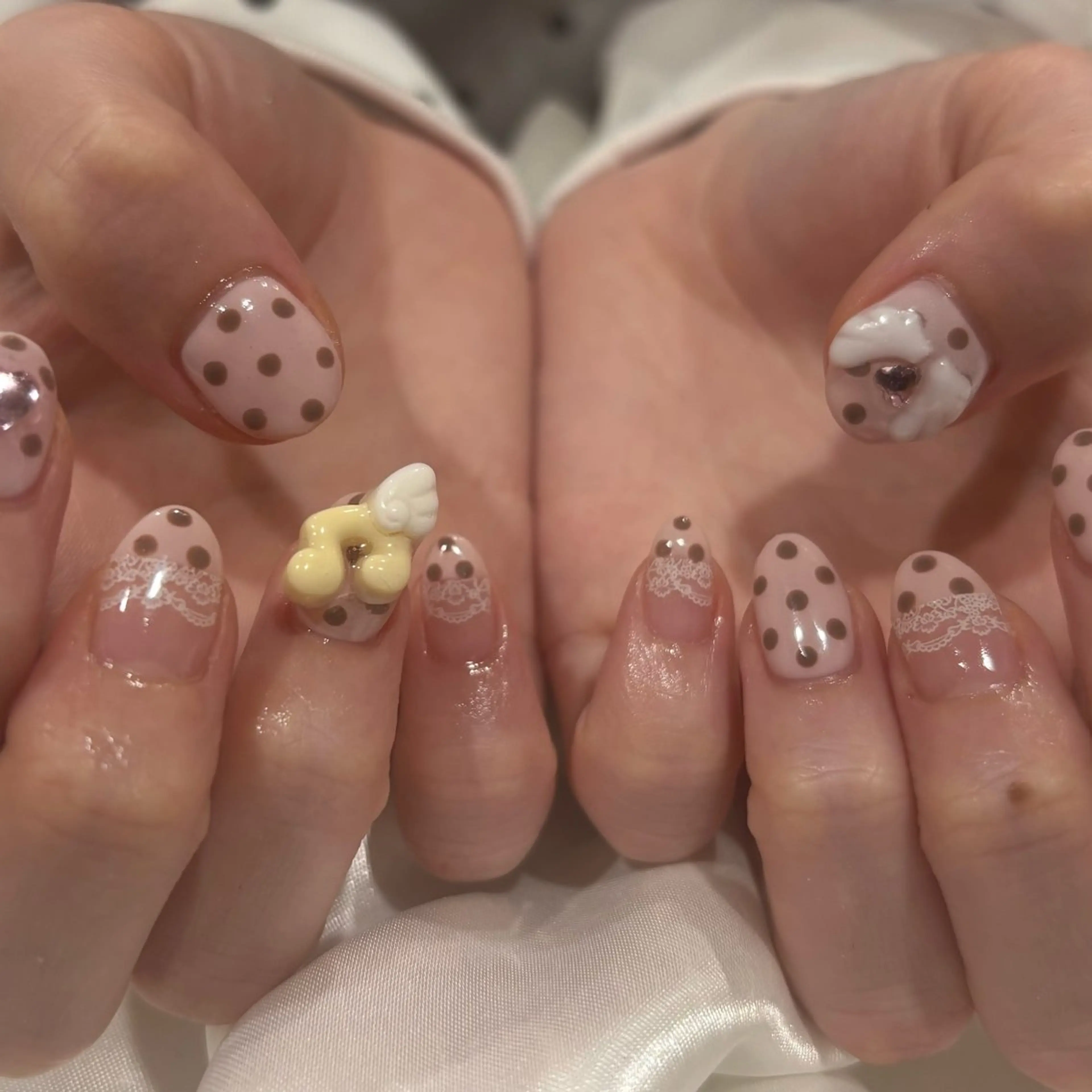 ネイル ハンドネイル sharesalon    room59所属・nozomi 🌙のネイルデザイン