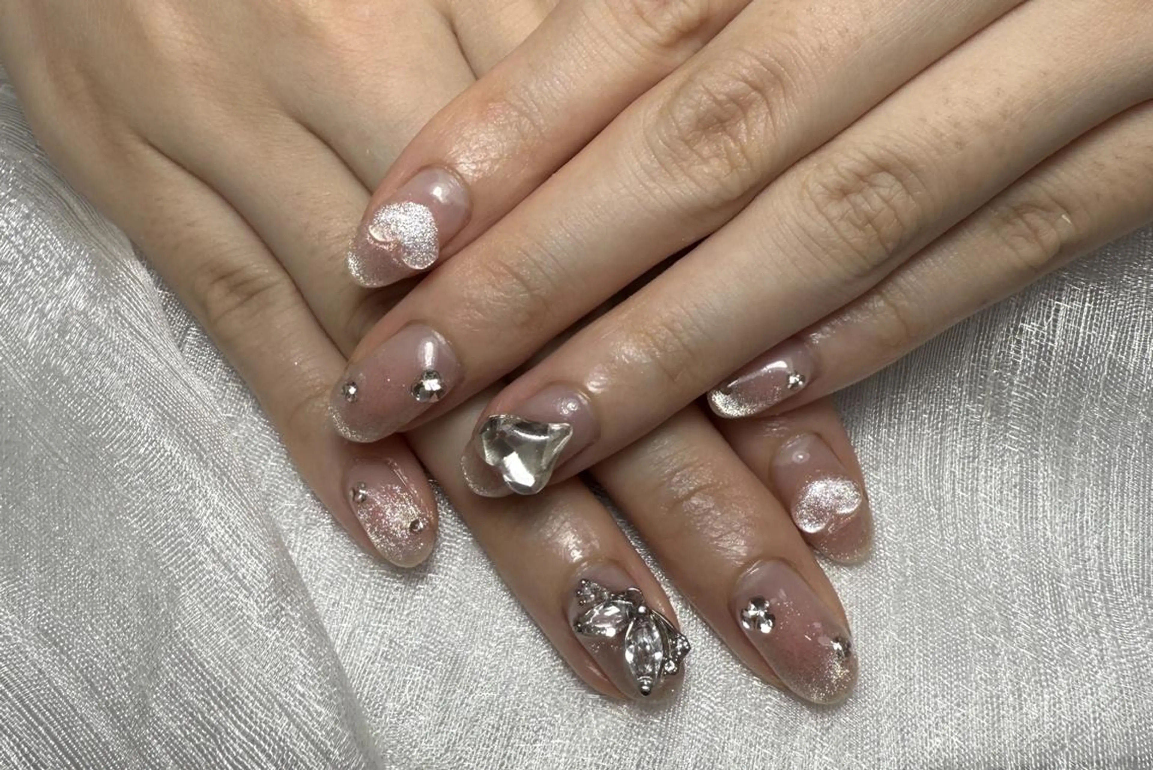 ネイル ハンドネイル ハンドケア DEMAIN- 🌹のネイルデザイン