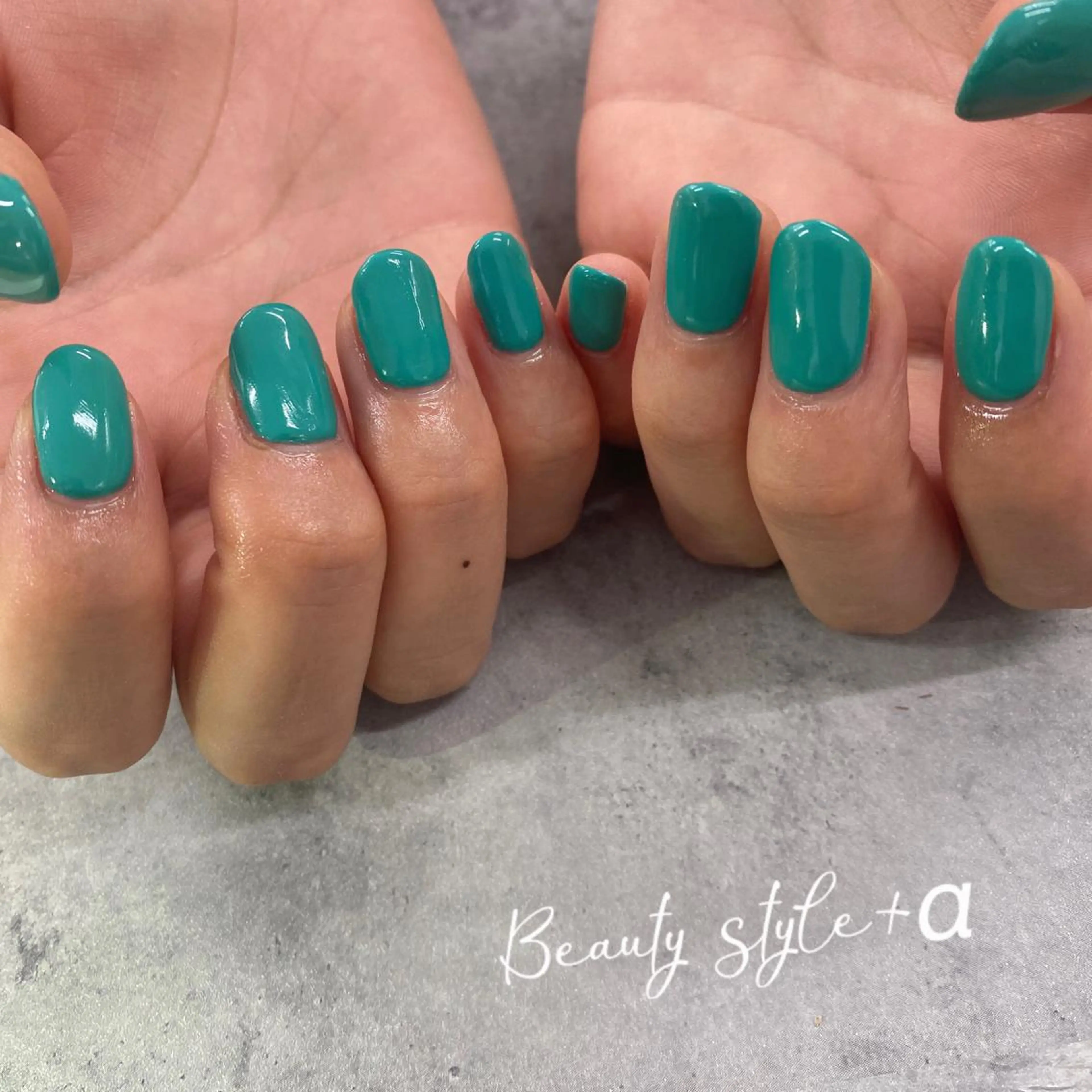 ネイル Beauty style +α所属・Memezawa Nanaのネイルデザイン