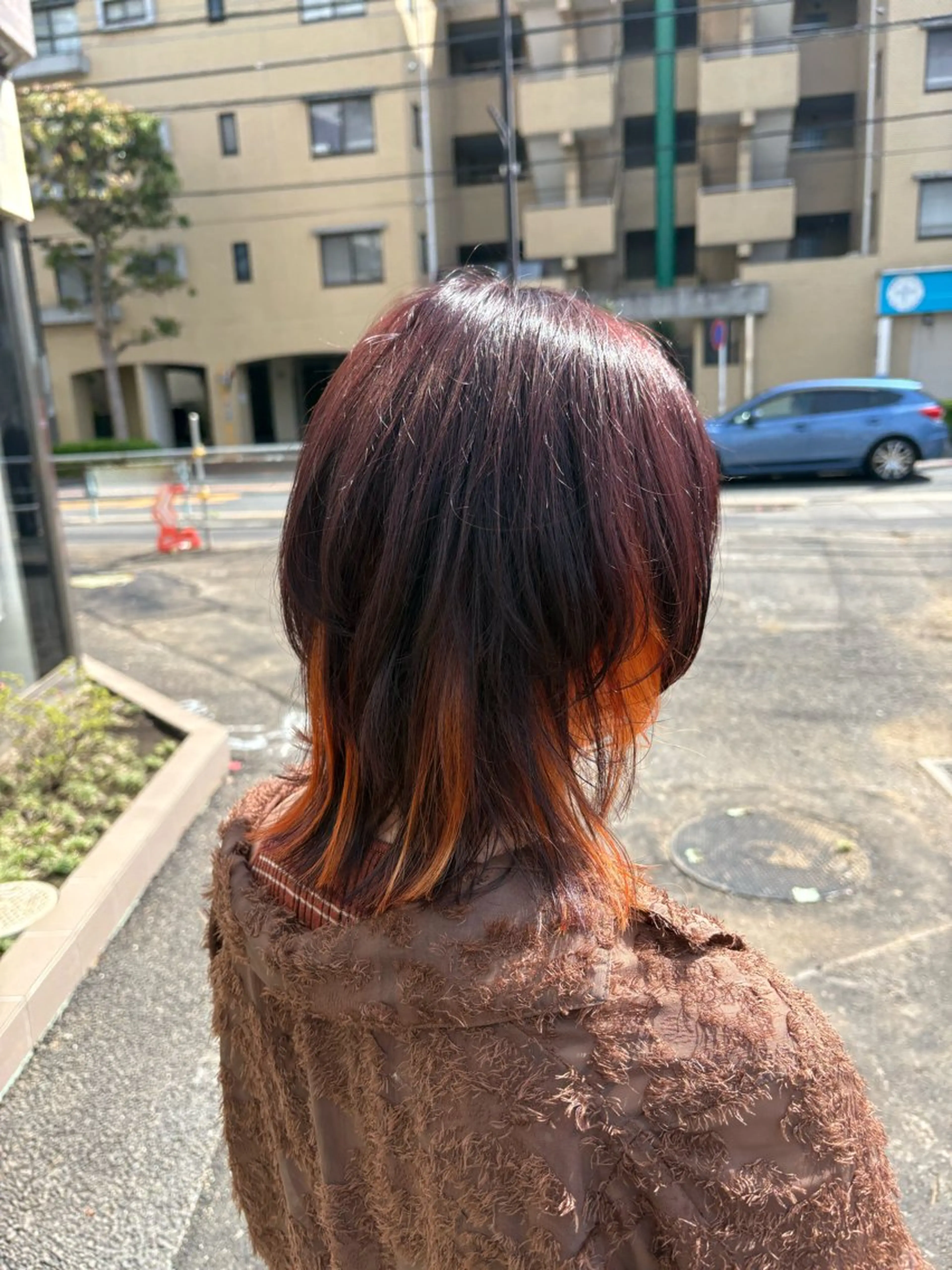 ミディアム ハイライト カット ヘアカラー SALOWIN調布店所属・渡辺 健太郎のヘアスタイル