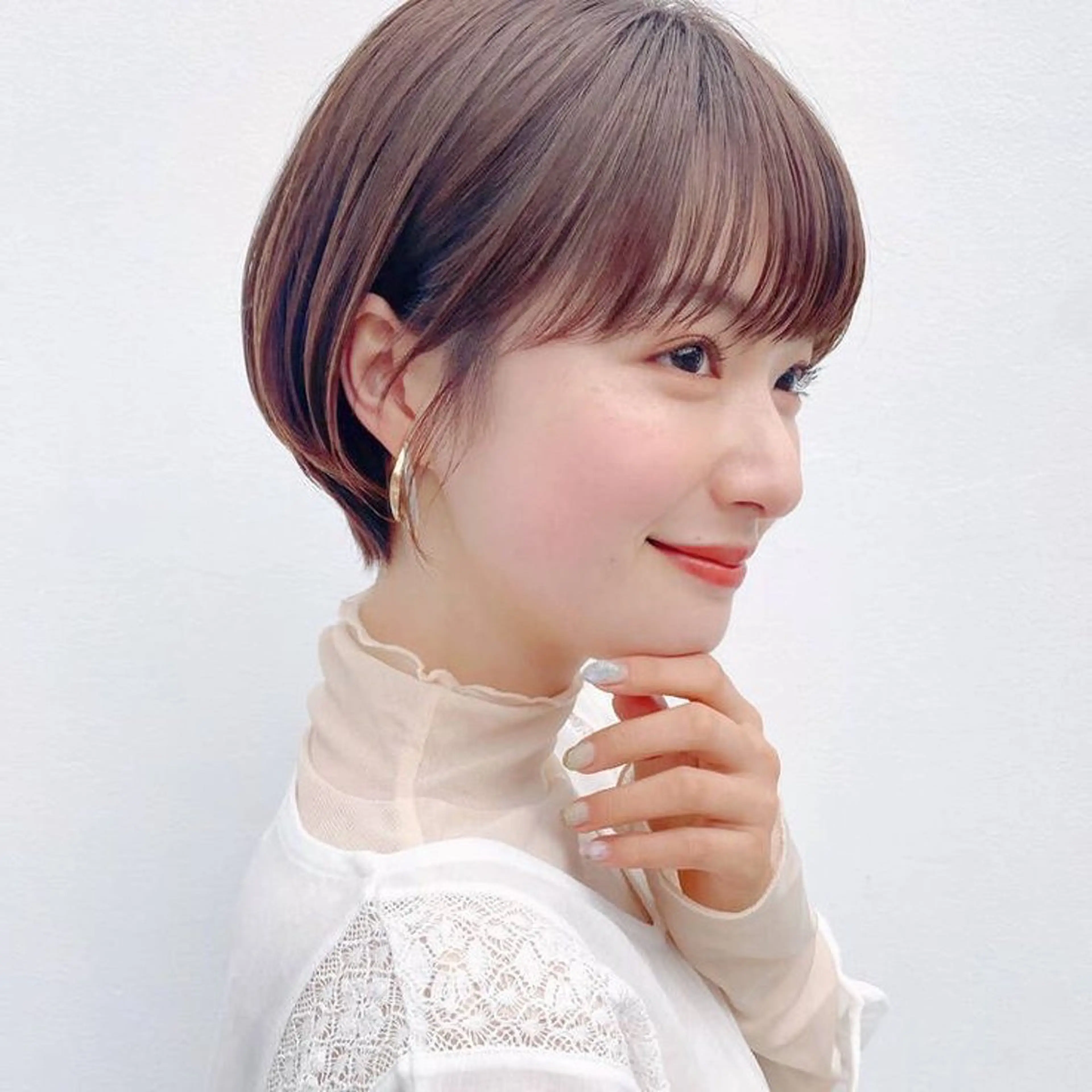 ショート レイヤーボブ/ 艶カラー/サナ🌼のヘアスタイル