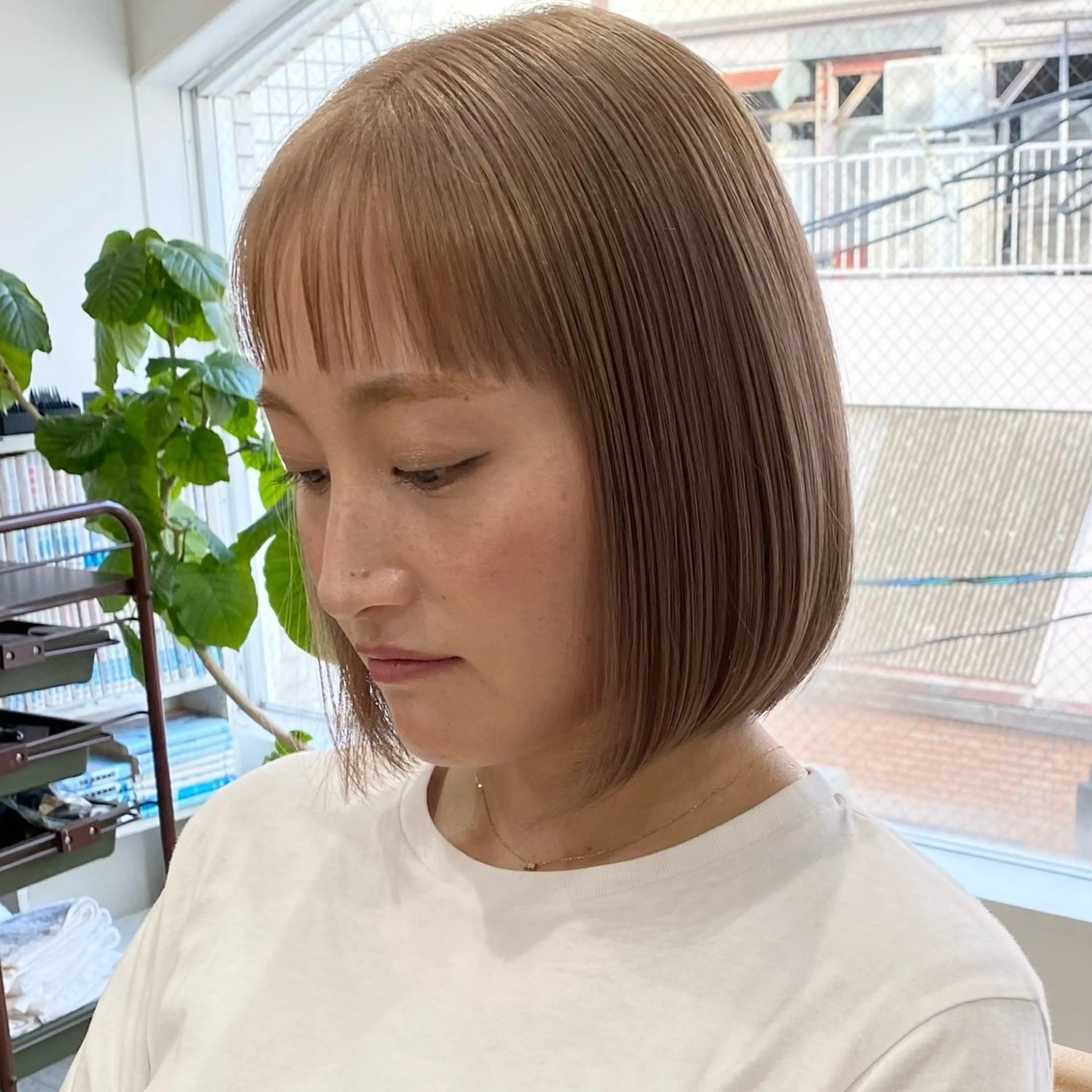 ショート カラー ボブ カット 【カミカリスマ受賞】 メアリーバイメリーのヘアスタイル