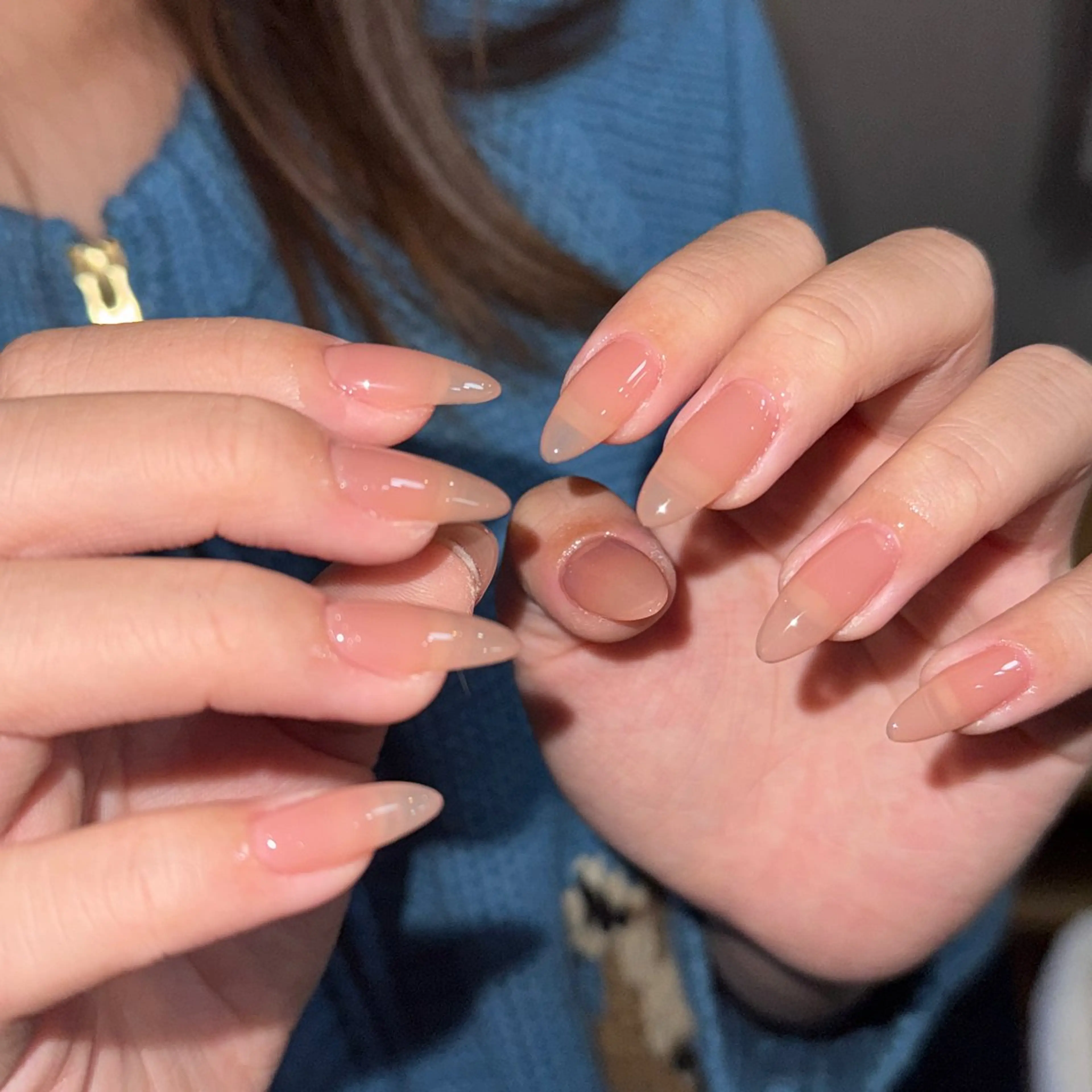 ネイル オフィスネイル ワンカラーネイル ピンク ピンクベージュ シンプルネイル ハンドネイル ハンドケア 🎀NAIL🎀 AI🪄︎︎◝✩のネイルデザイン