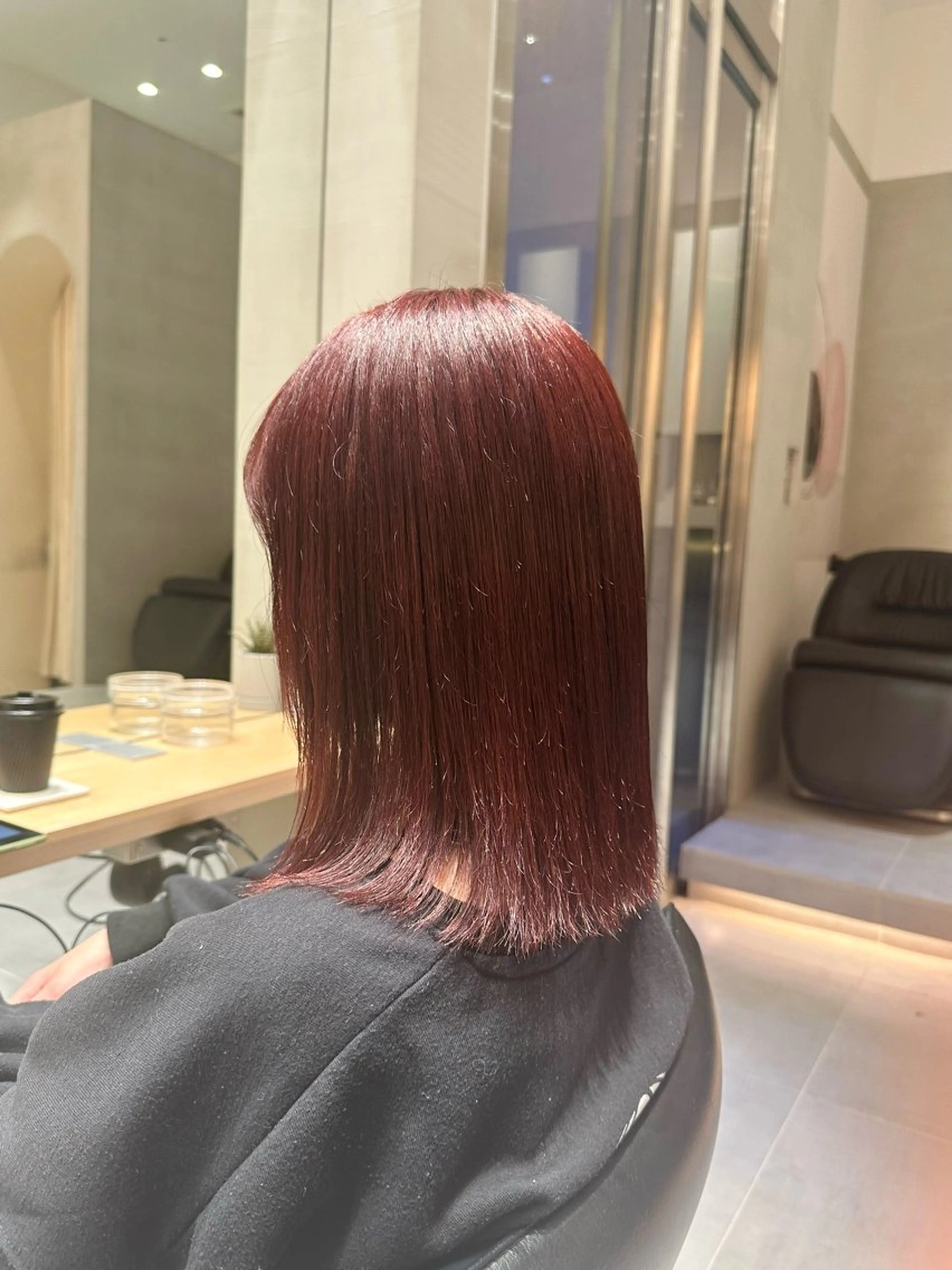 ミディアム カラー ヘアカラー トリートメント ヘッドスパ ヘアセット 透ける艶カラー💎 ミオのヘアスタイル