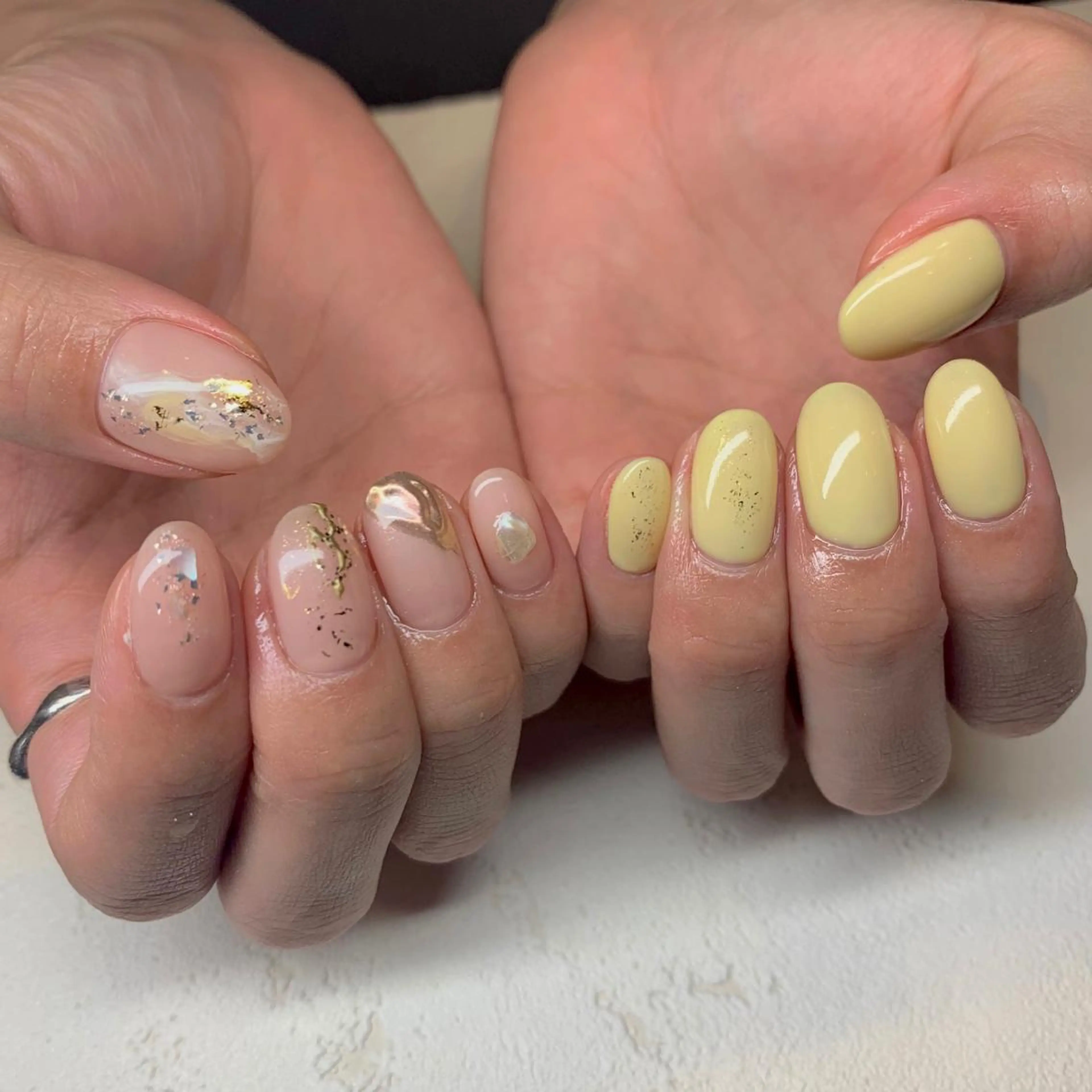 ネイル repos~ルポ~所属・里見 麗のネイルデザイン