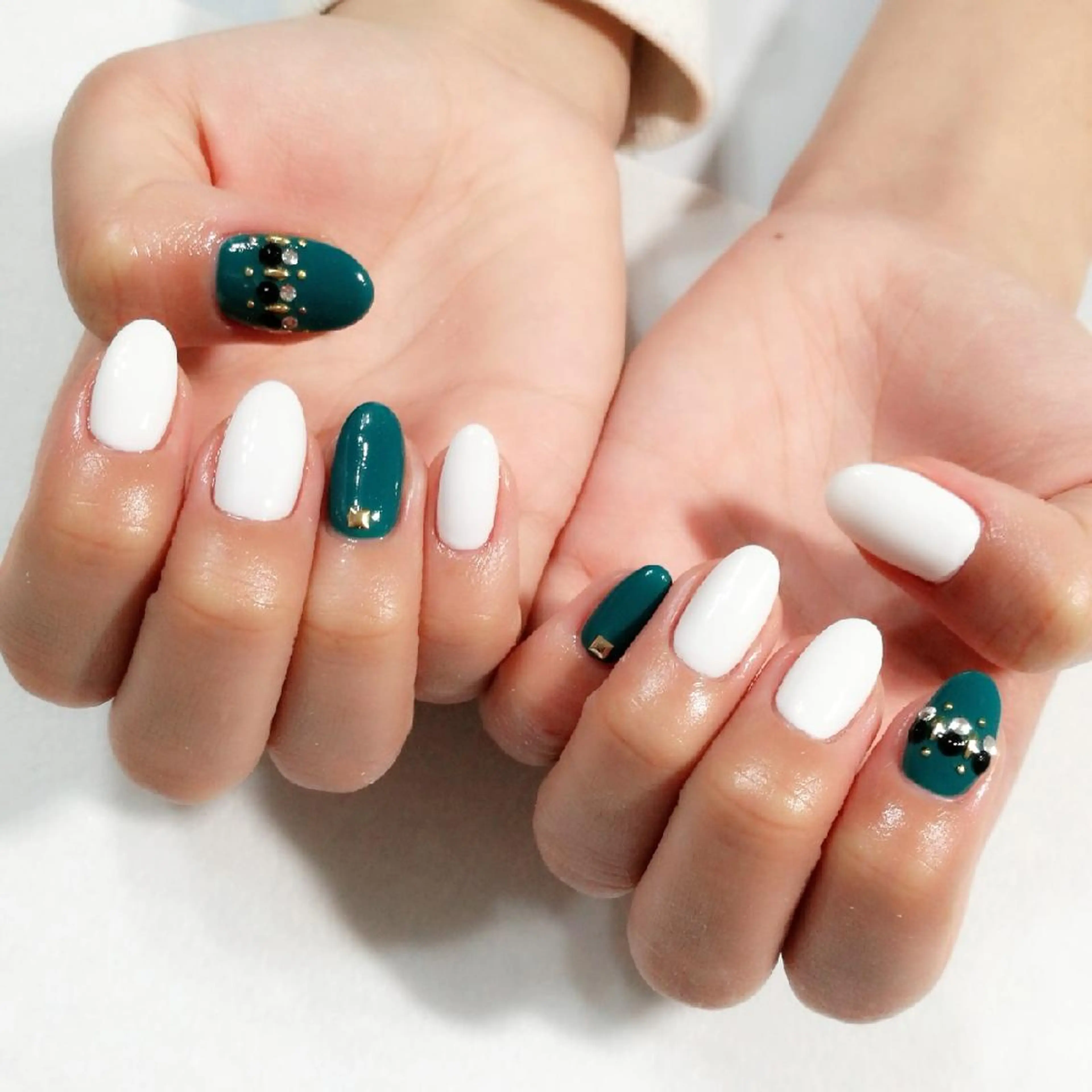 ネイル VIOLUS所属・VIOLUS 関目のネイルデザイン