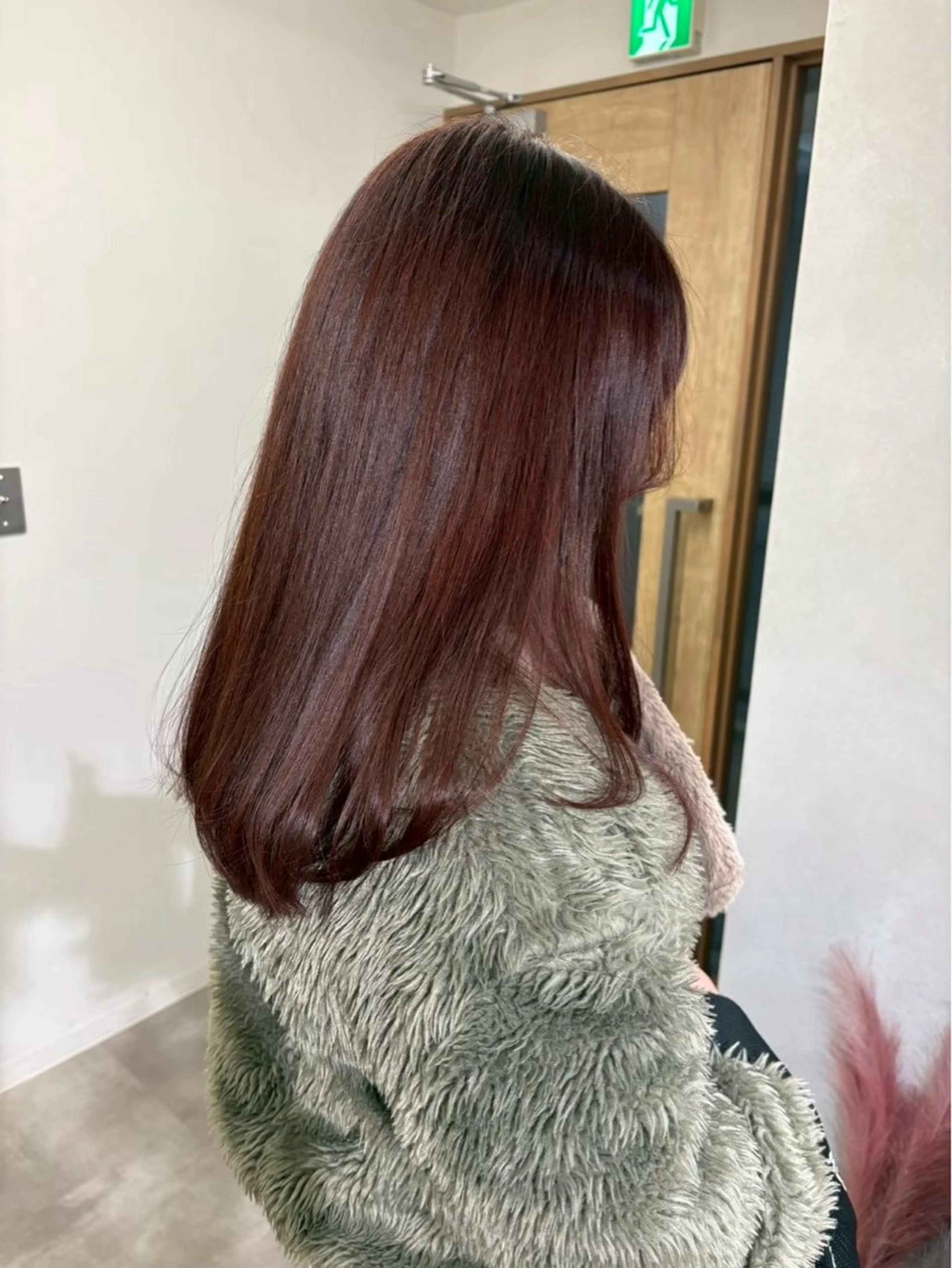 セミロング mulah所属・🌟抜け感カラー/ メンズカット/坂本竣のヘアスタイル