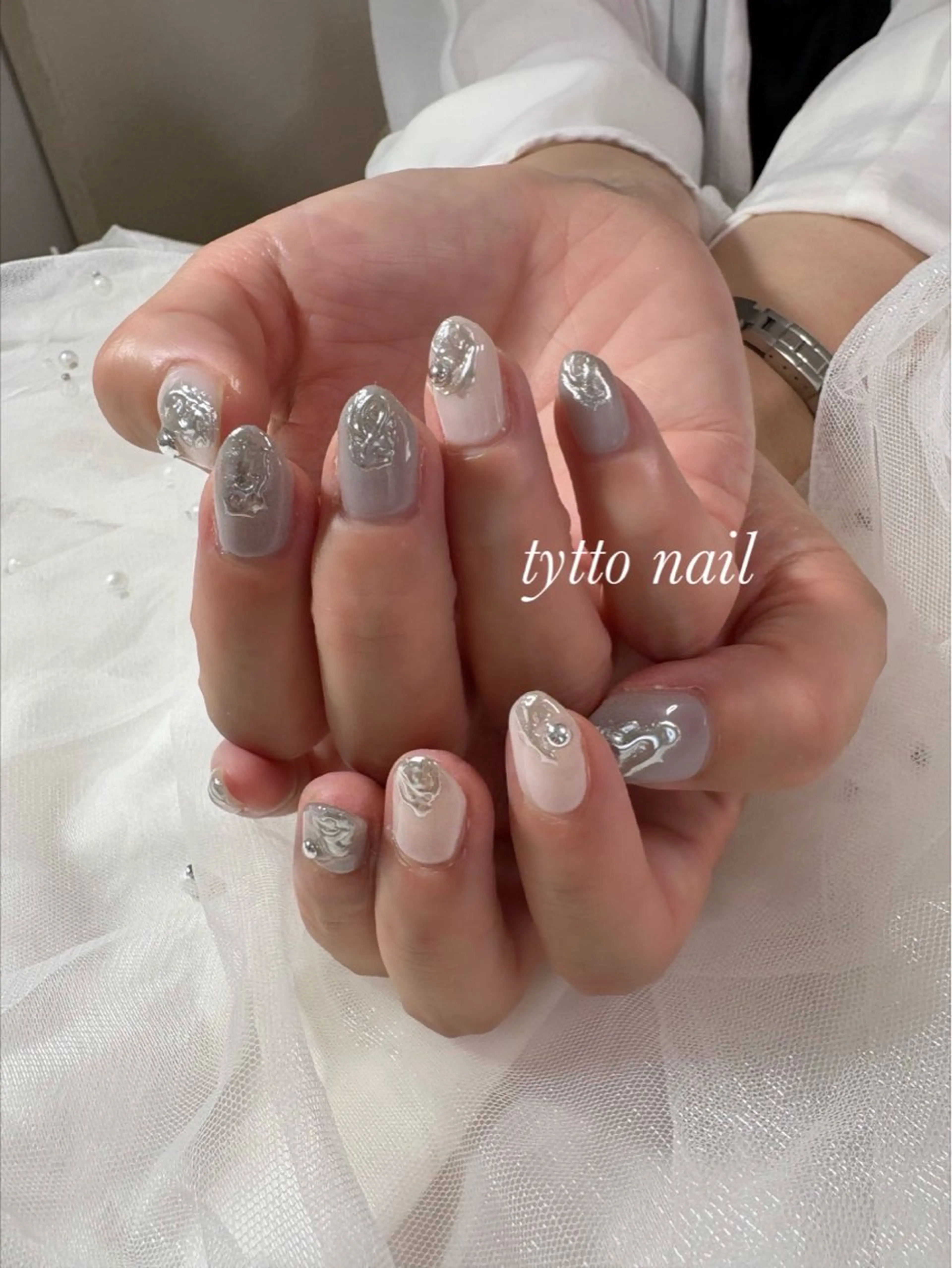 ネイル キラキラネイル 韓国ネイル ミラーネイル ニュアンスネイル ワンカラーネイル ハンドネイル tytto nail ❤︎‪‪eri‪‪のネイルデザイン