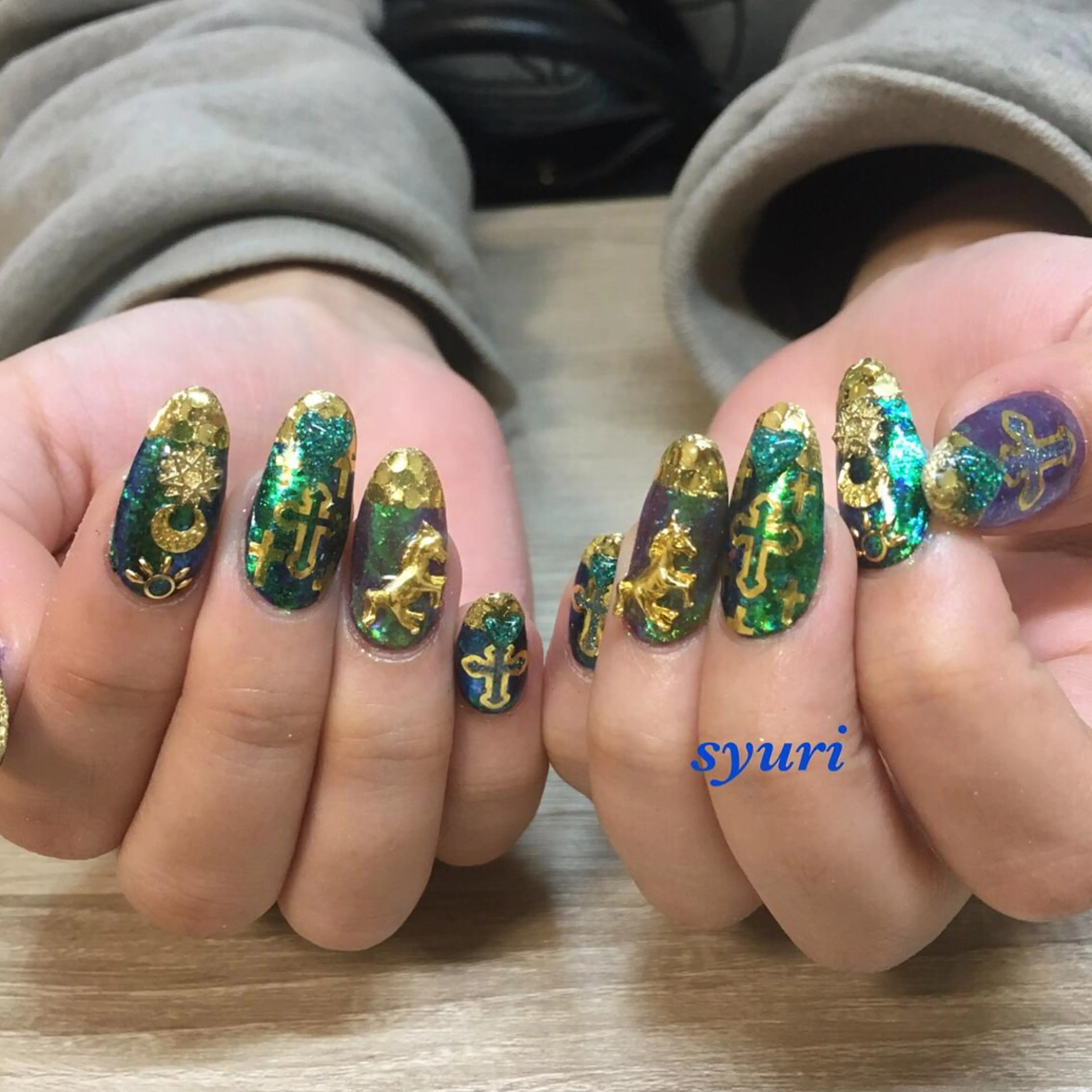 ネイル ハンドネイル syuri nailのネイルデザイン