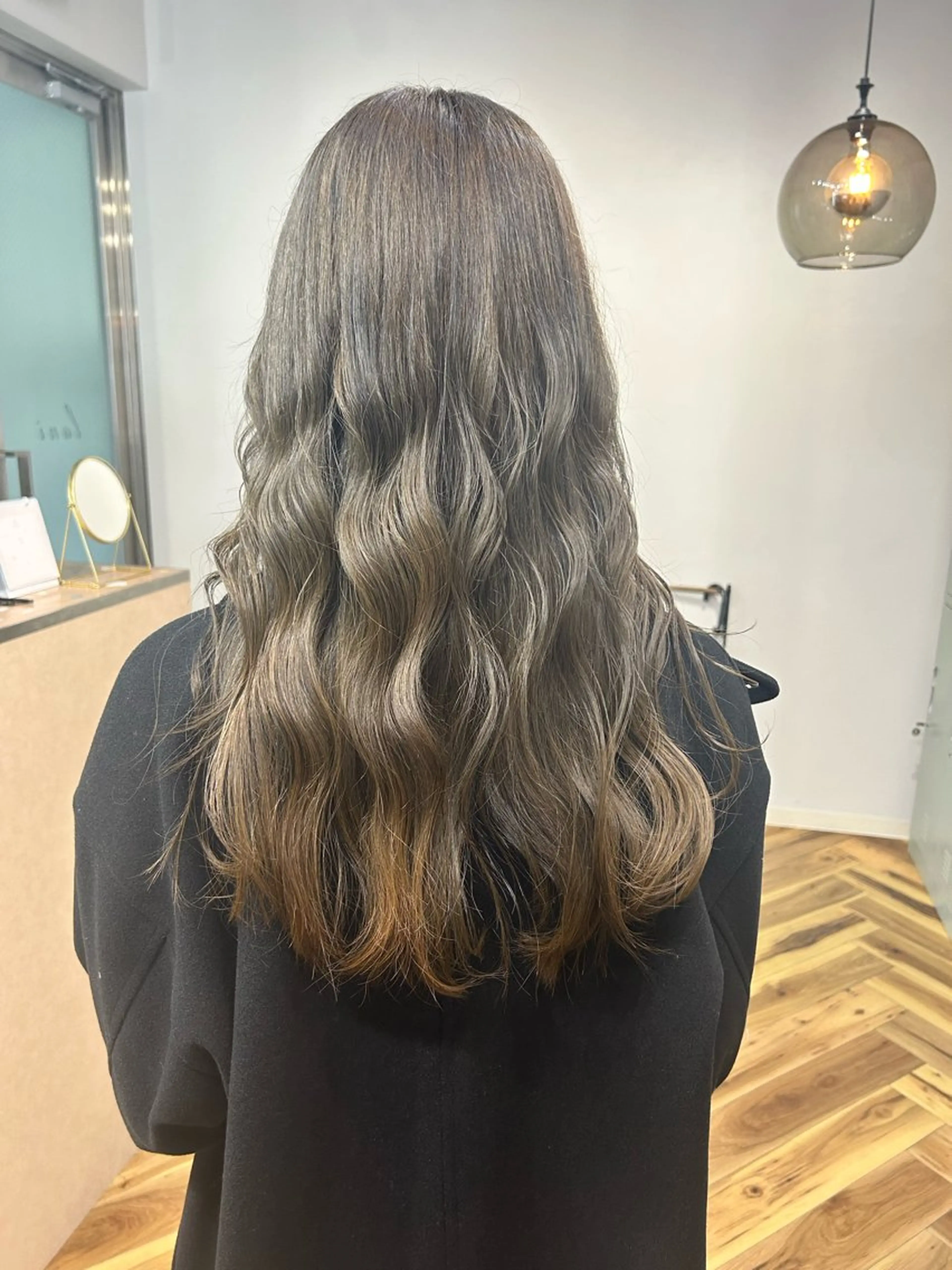 カラー [lani ] konatsuのヘアスタイル