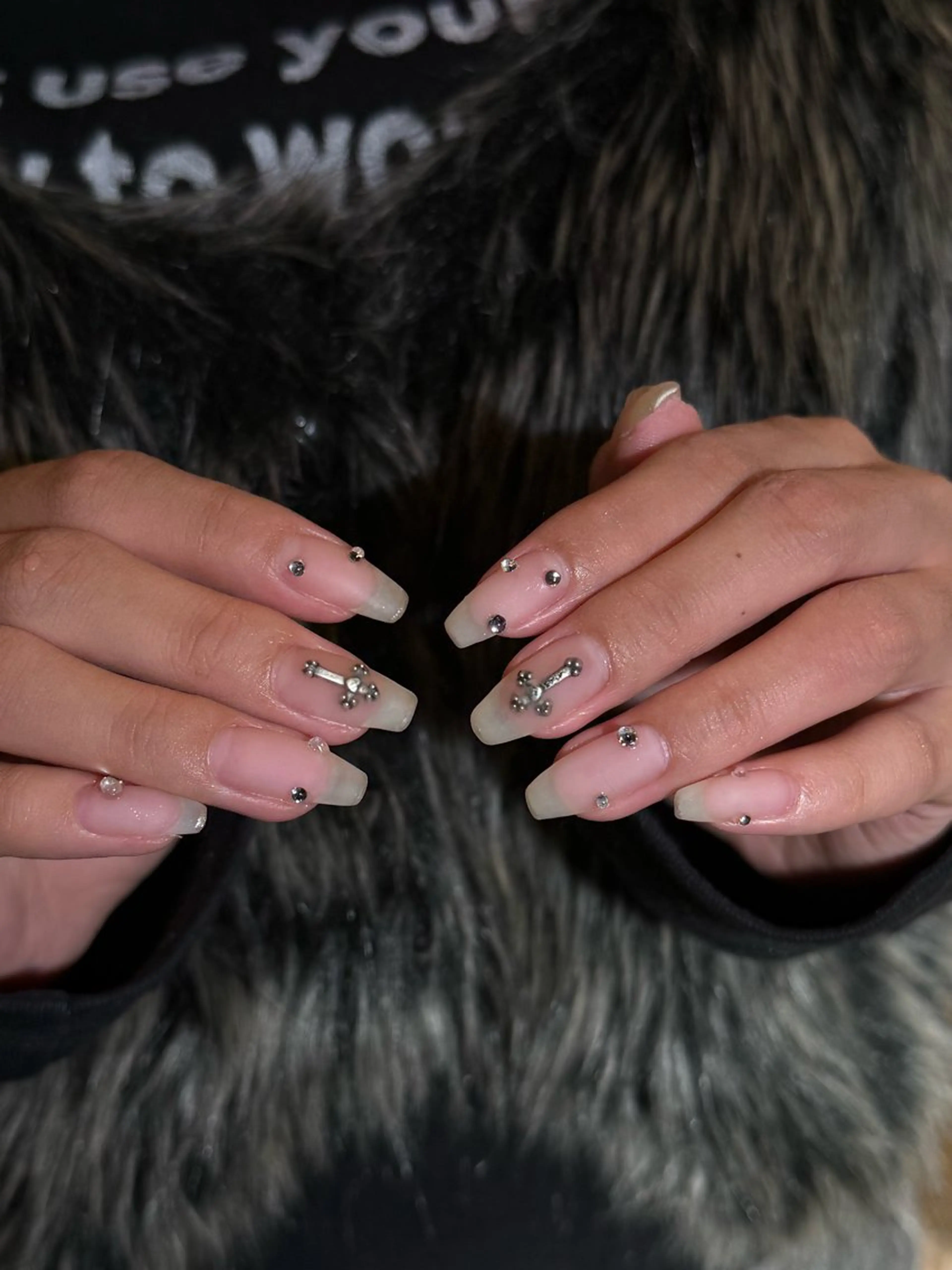 ネイル マットネイル ハンドネイル オシャレデザイン 🧺🪽/SHUNOのヘアスタイル