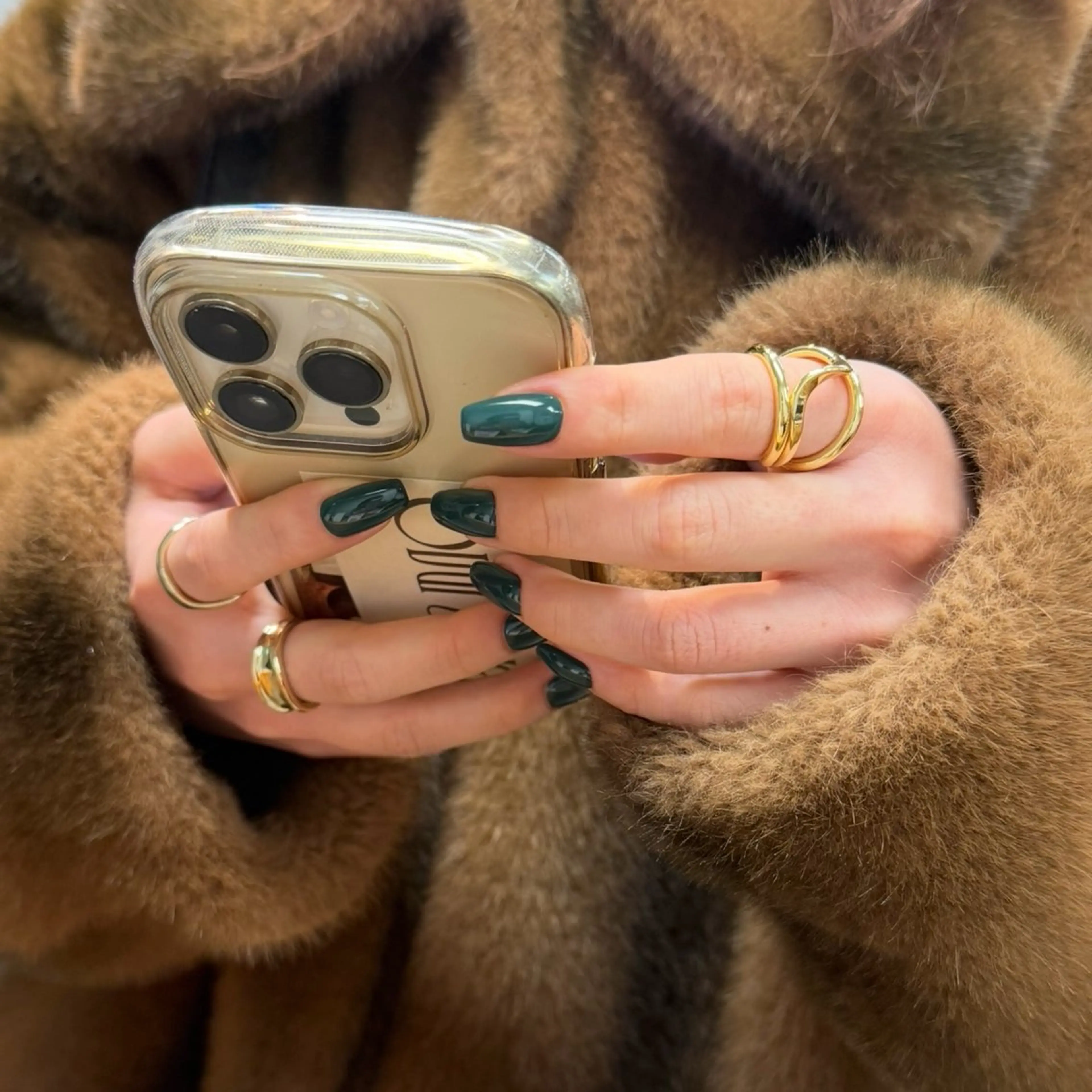 【オフ有り】hand ワンカラー🍓の写真