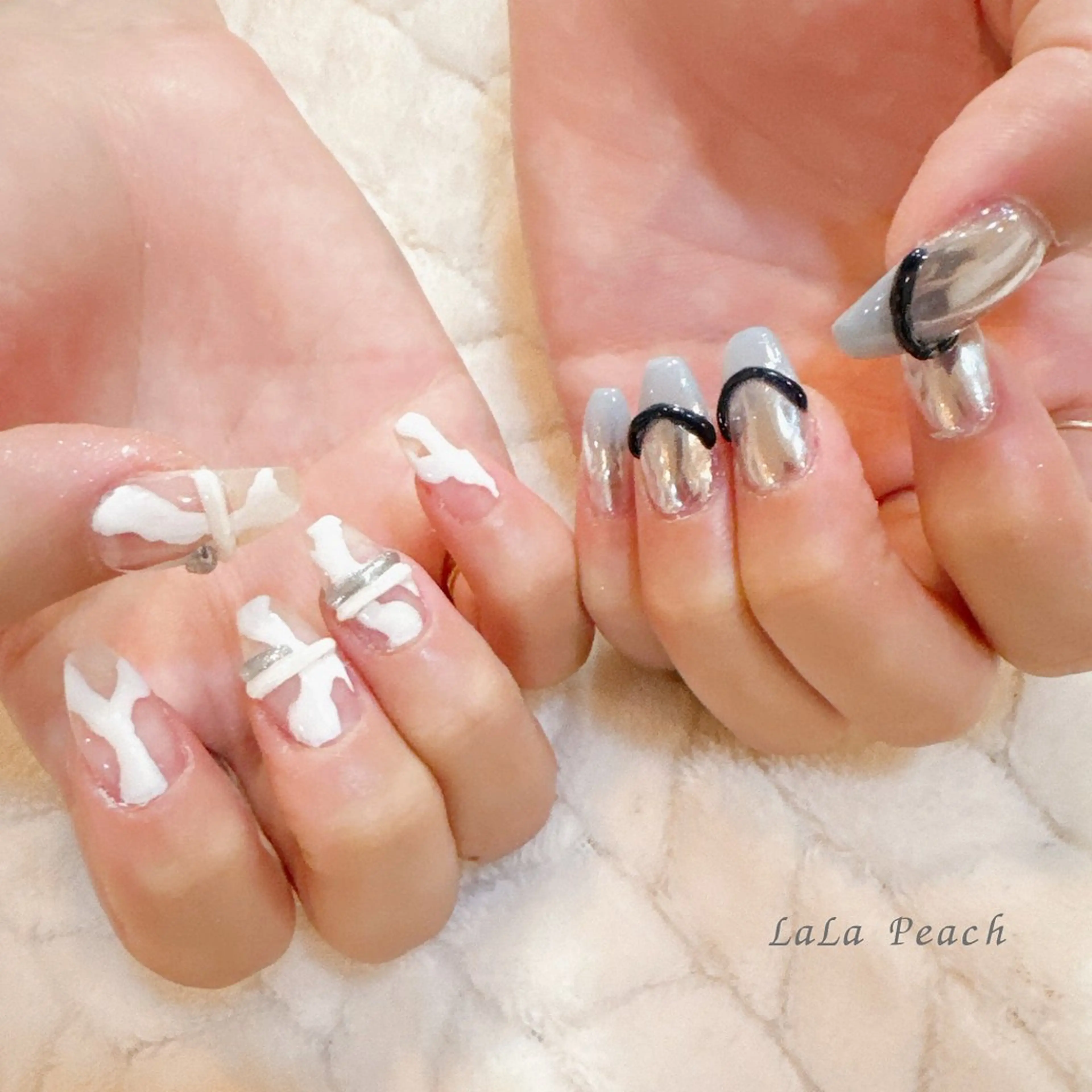 ネイル アートネイル フレンチネイル ジェルネイル ミラーネイル ニュアンスネイル ハンドネイル LaLa Peach 福岡のマツエク・マツパデザイン