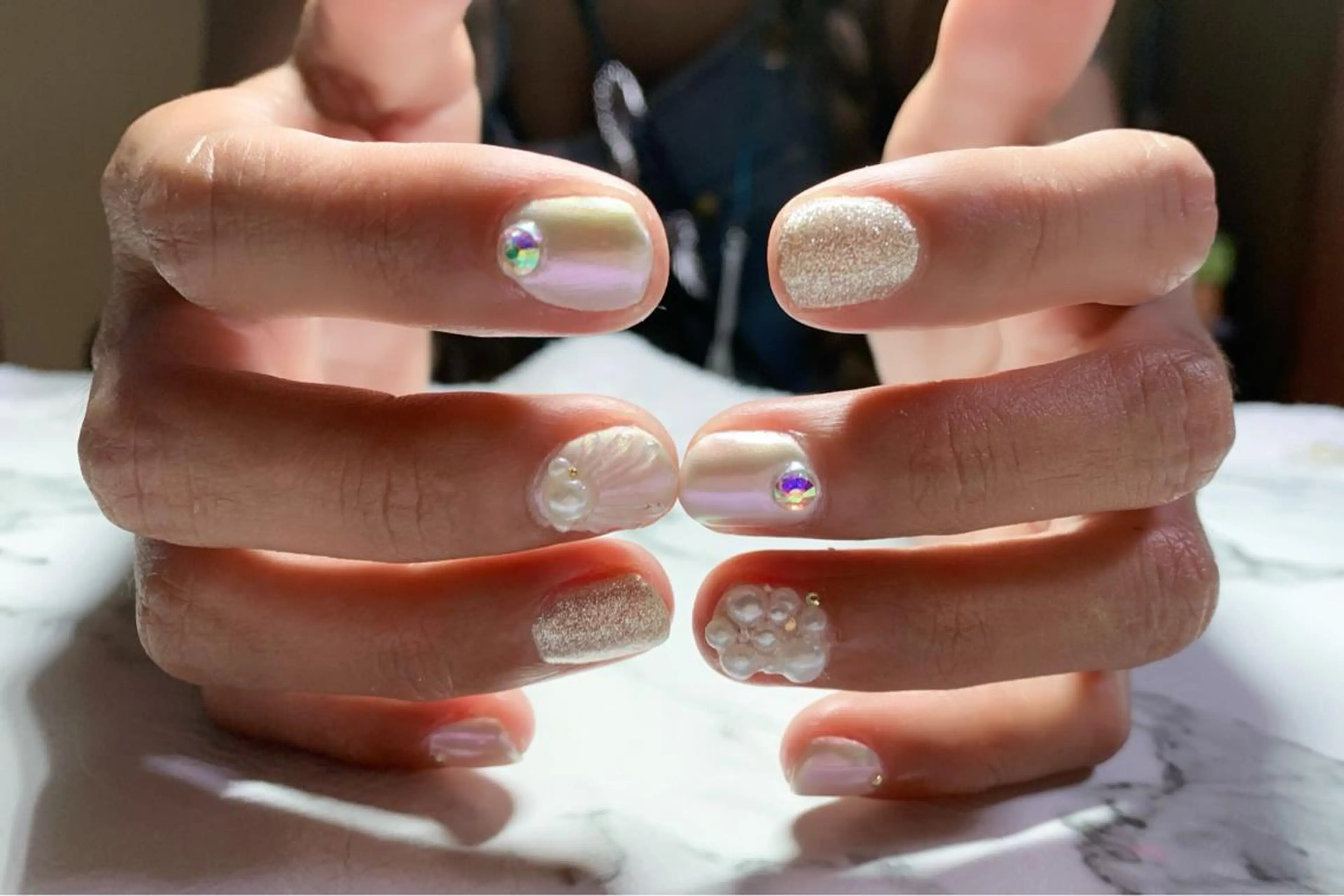 ネイル アニマル柄 アートネイル オーロラネイル ジェルネイル グリーン ハンドネイル x.1.0.nail ♡Cのネイルデザイン