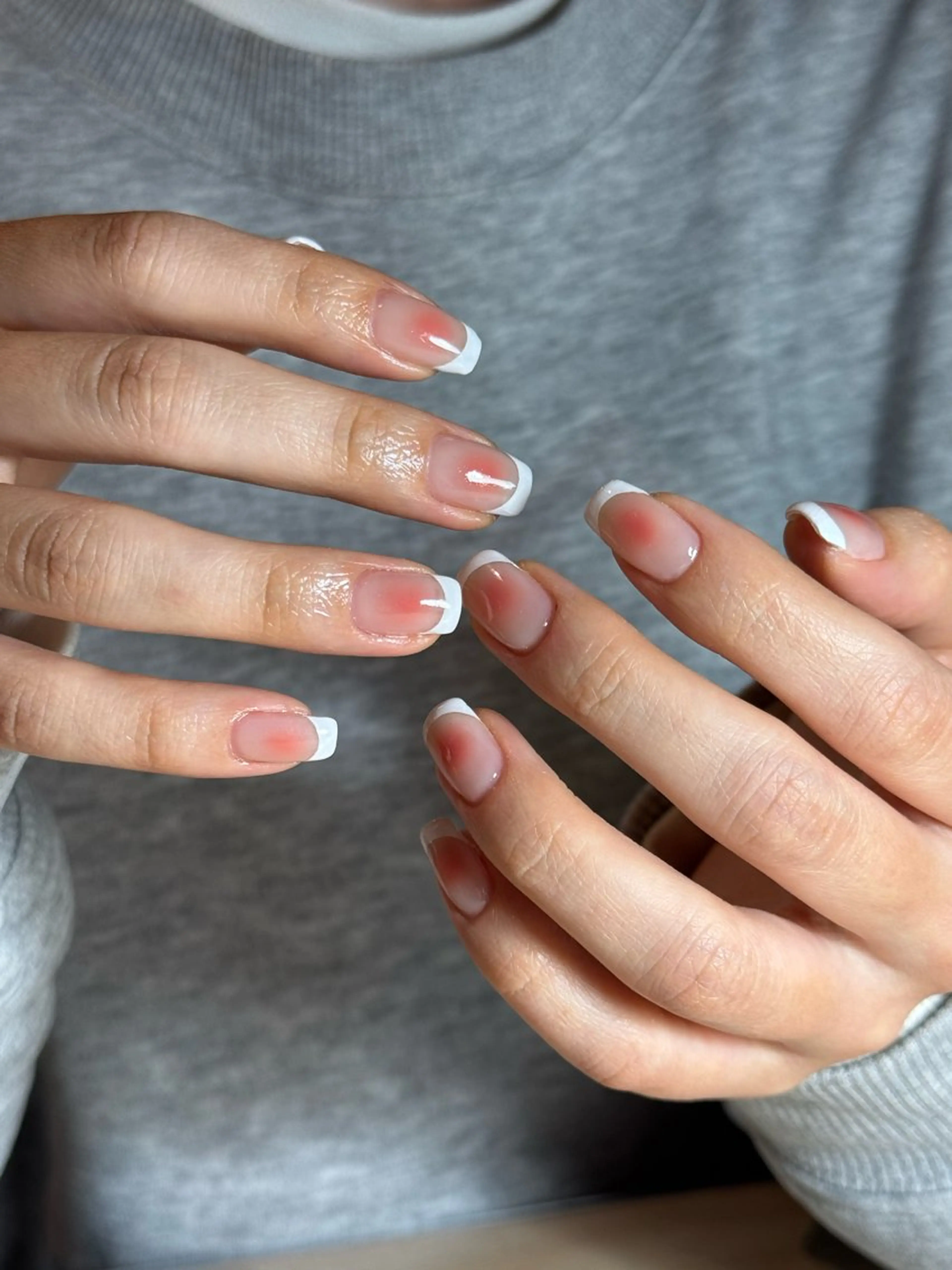 ネイル チークネイル フレンチネイル BRAIDZY HOUSE.hair studio所属・吉野 はるかのネイルデザイン