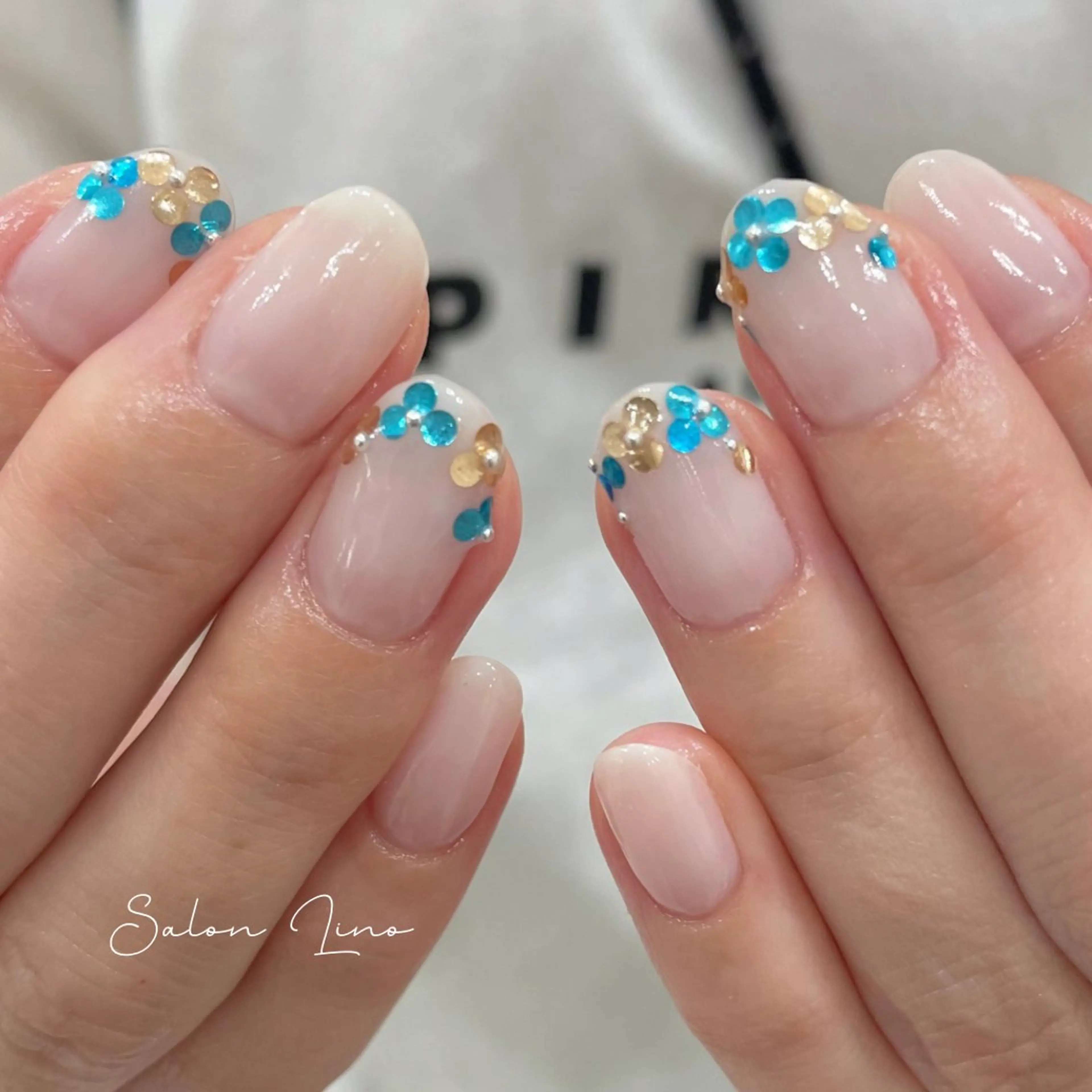 ネイル 弘岡 有紀のネイルデザイン