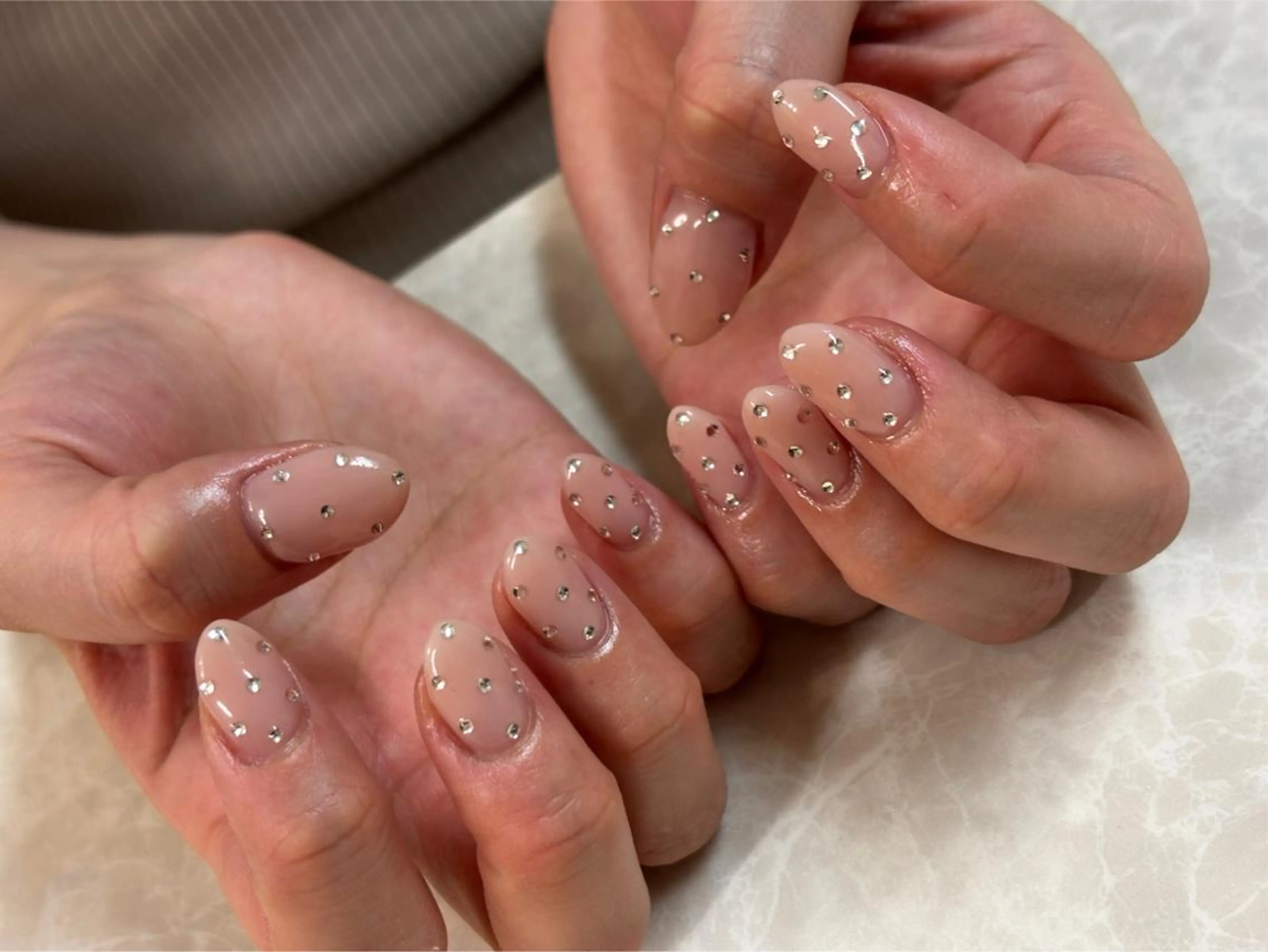 ネイル フラッシュネイル ジェルネイル 韓国ネイル マグネットネイル 持ち込み ハンドネイル ハンドケア Allma Nailのネイルデザイン