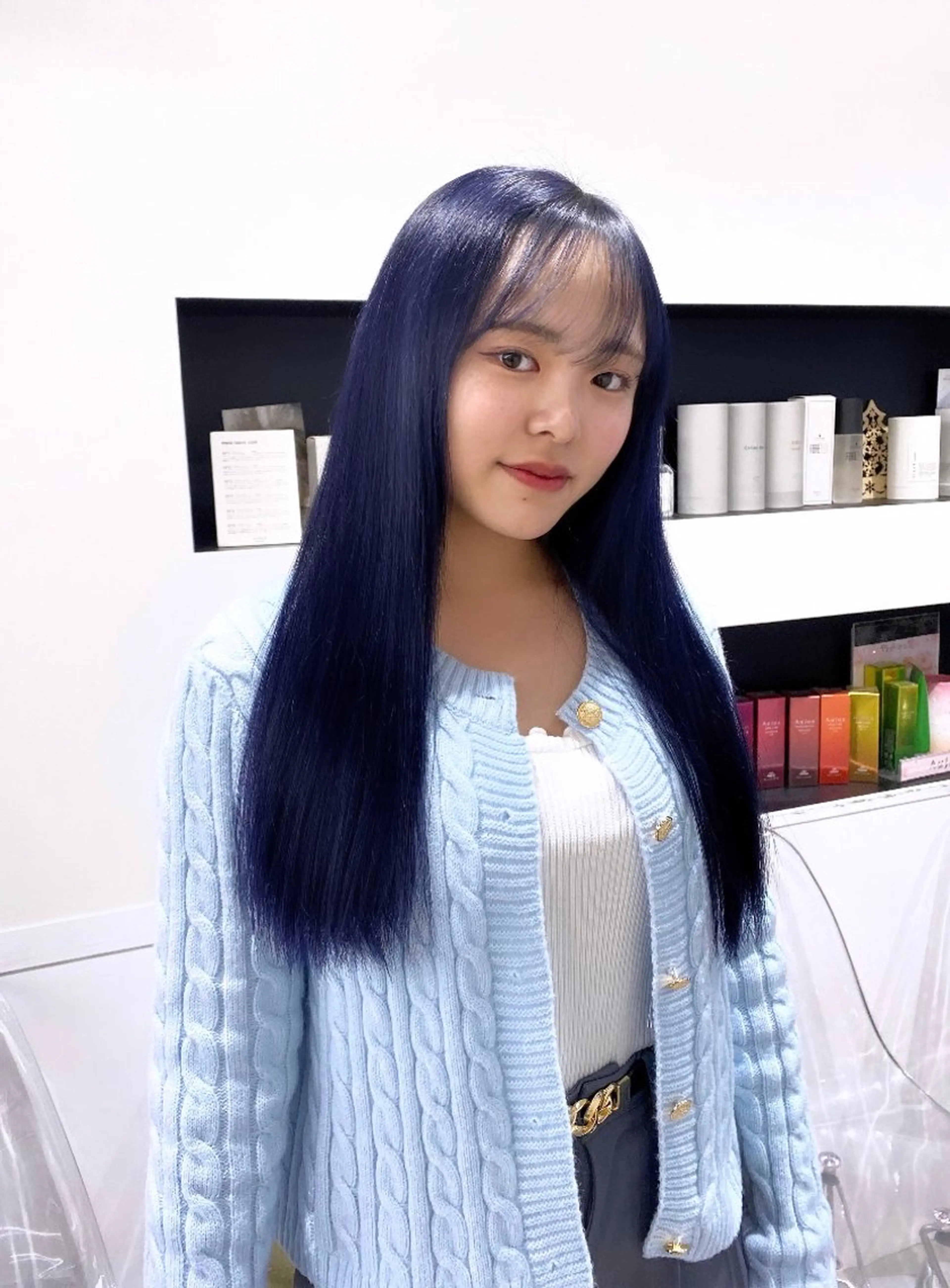 ロング カラー ブリーチ ケアブリーチ 透明感カラー ハイトーンカラー 韓国風カラー emu所属・けいこ🍊ニュアンス ネイル/個性派ネイルのネイルデザイン