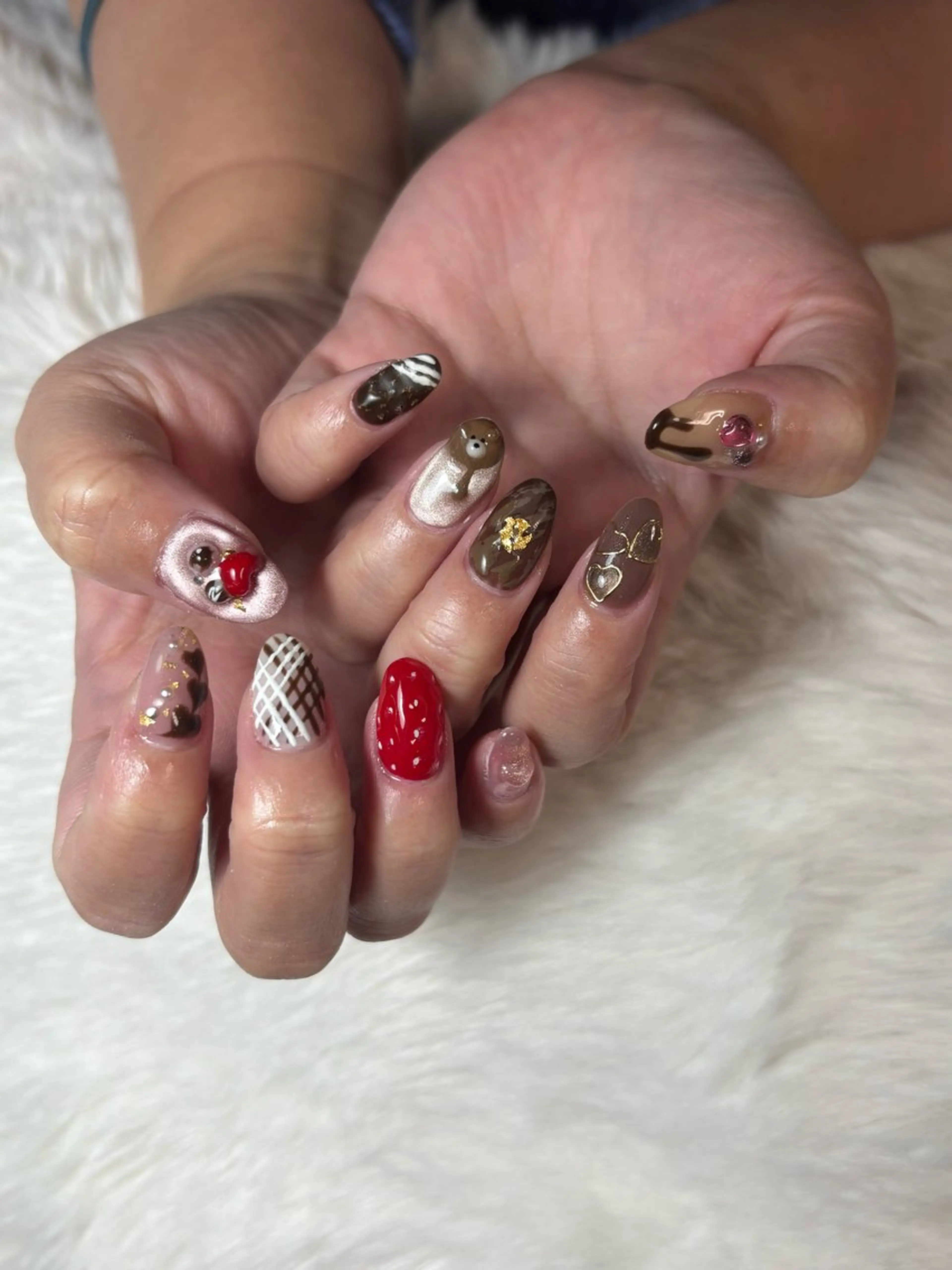 ネイル 持ち込み 三本 綾奈のネイルデザイン