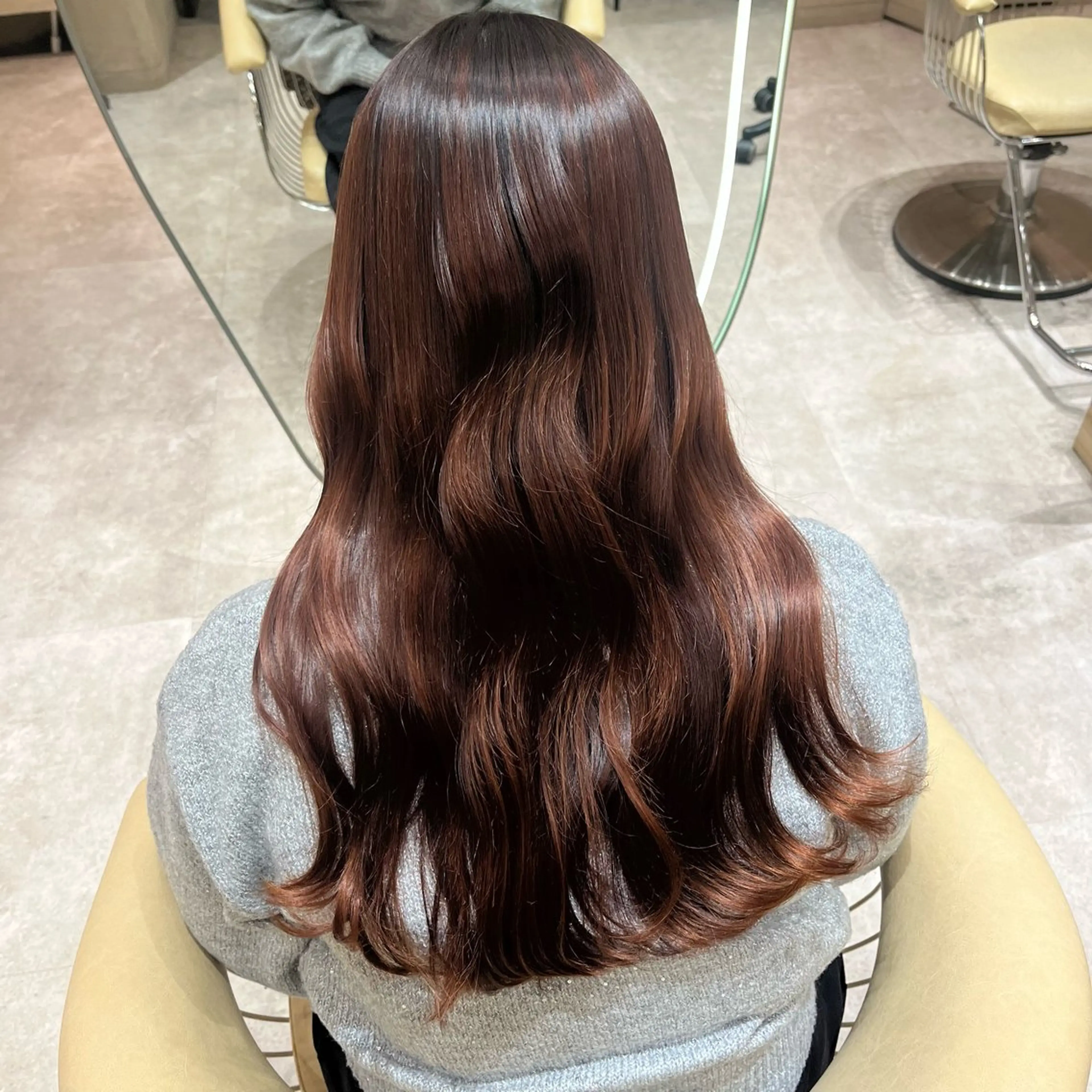 セミロング カット ヘアカラー 顔周りカット/ 透明感カラー/ユナのヘアスタイル