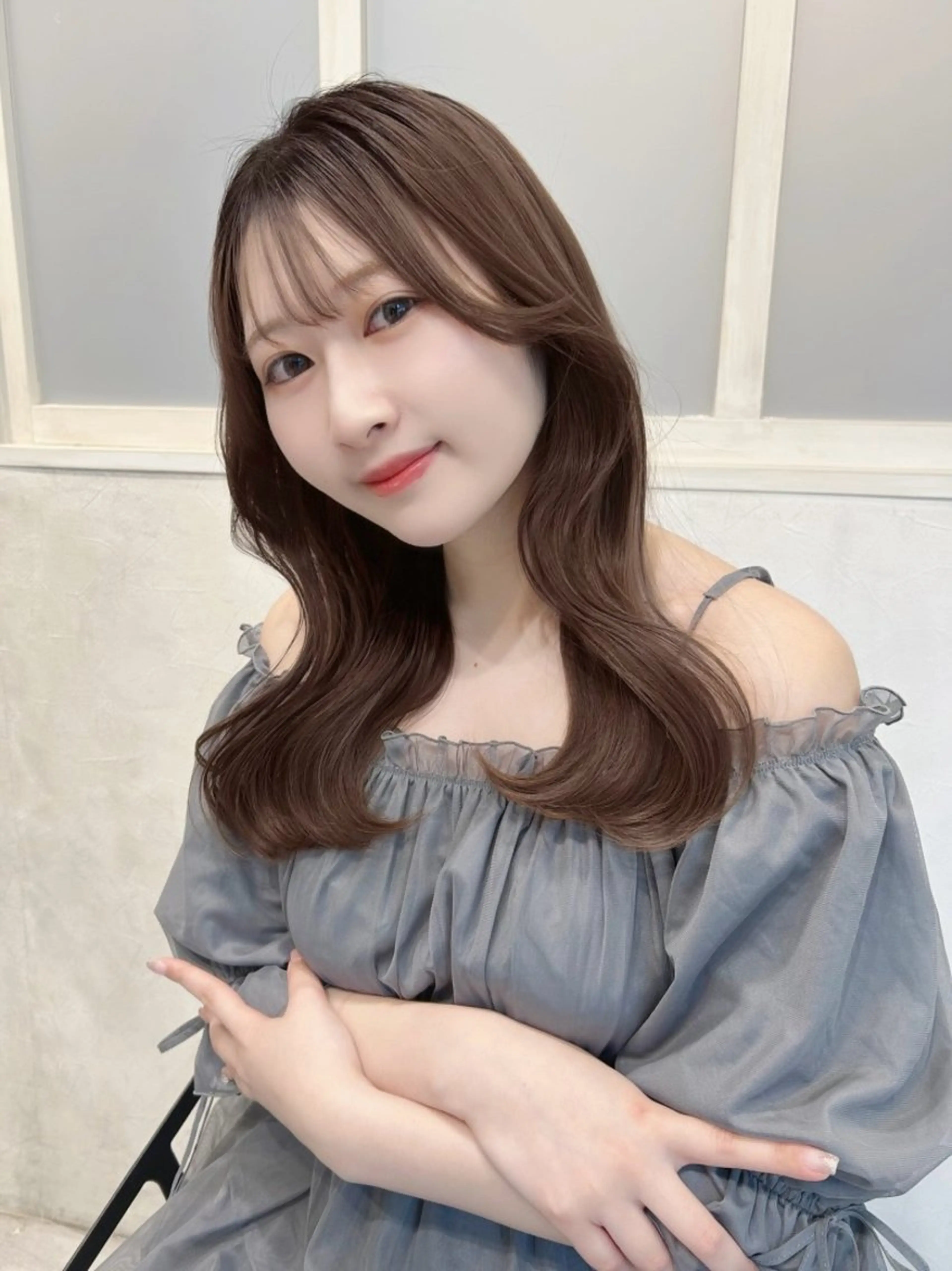 セミロング カラー 韓国風顔まわり/ベー ジュ/マツエク♡美咲のヘアスタイル