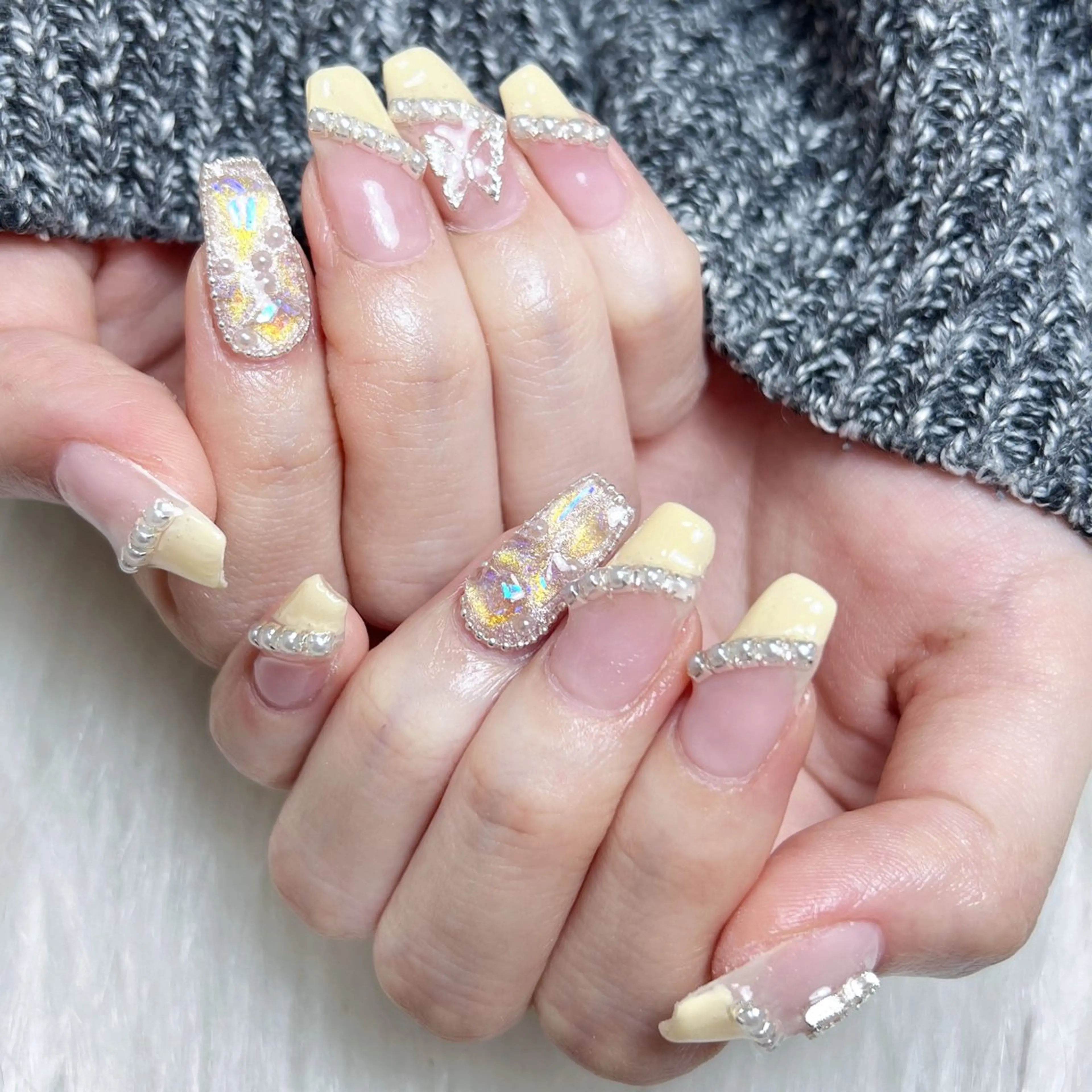 メンズ ネイル メンズ韓国風 アートネイル オーロラネイル ガーリー キラキラネイル ハンドネイル Nail salon 木にいるのネイルデザイン