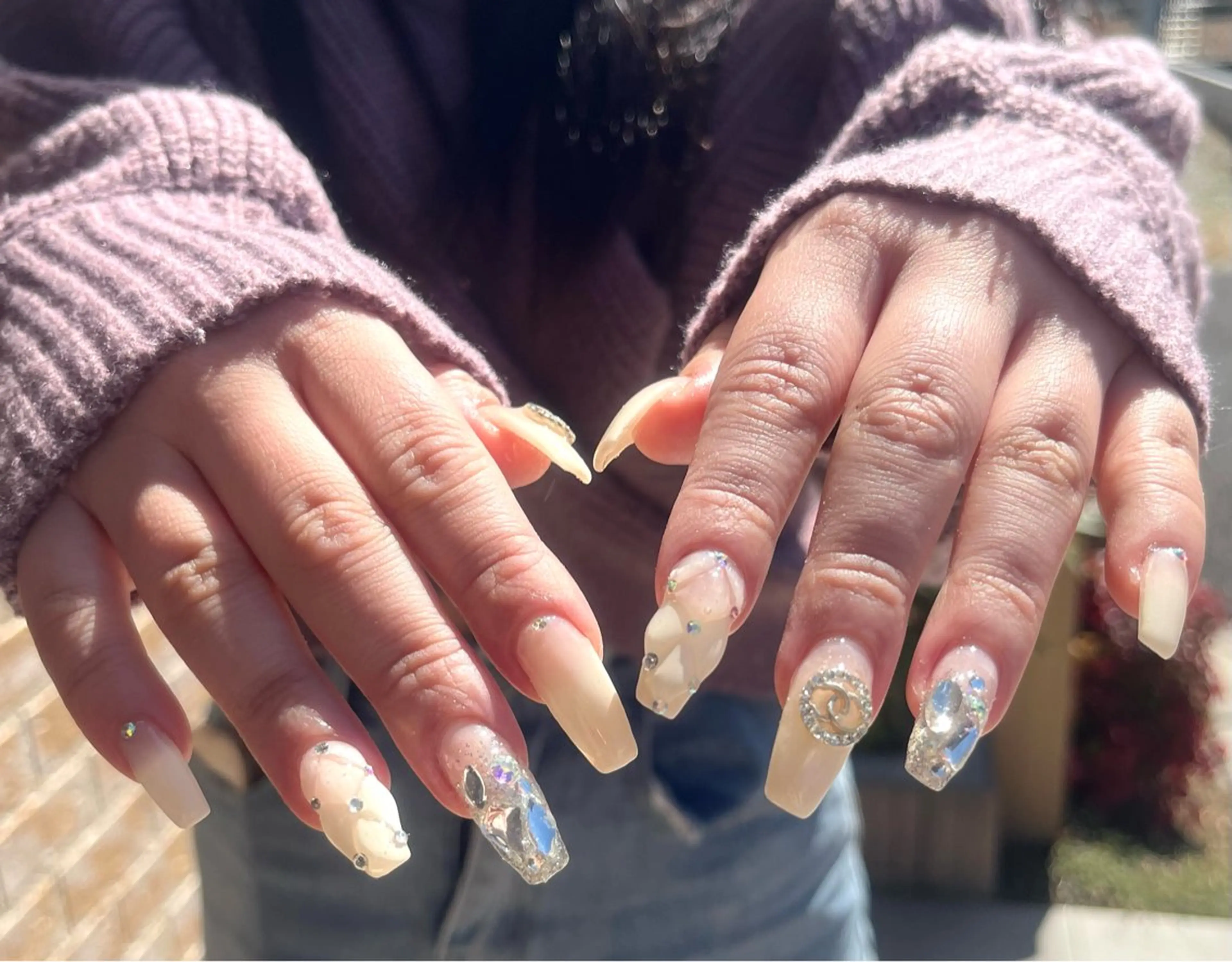 ロング ハンドネイル 2dy所属・2DY NAIL SALONのネイルデザイン
