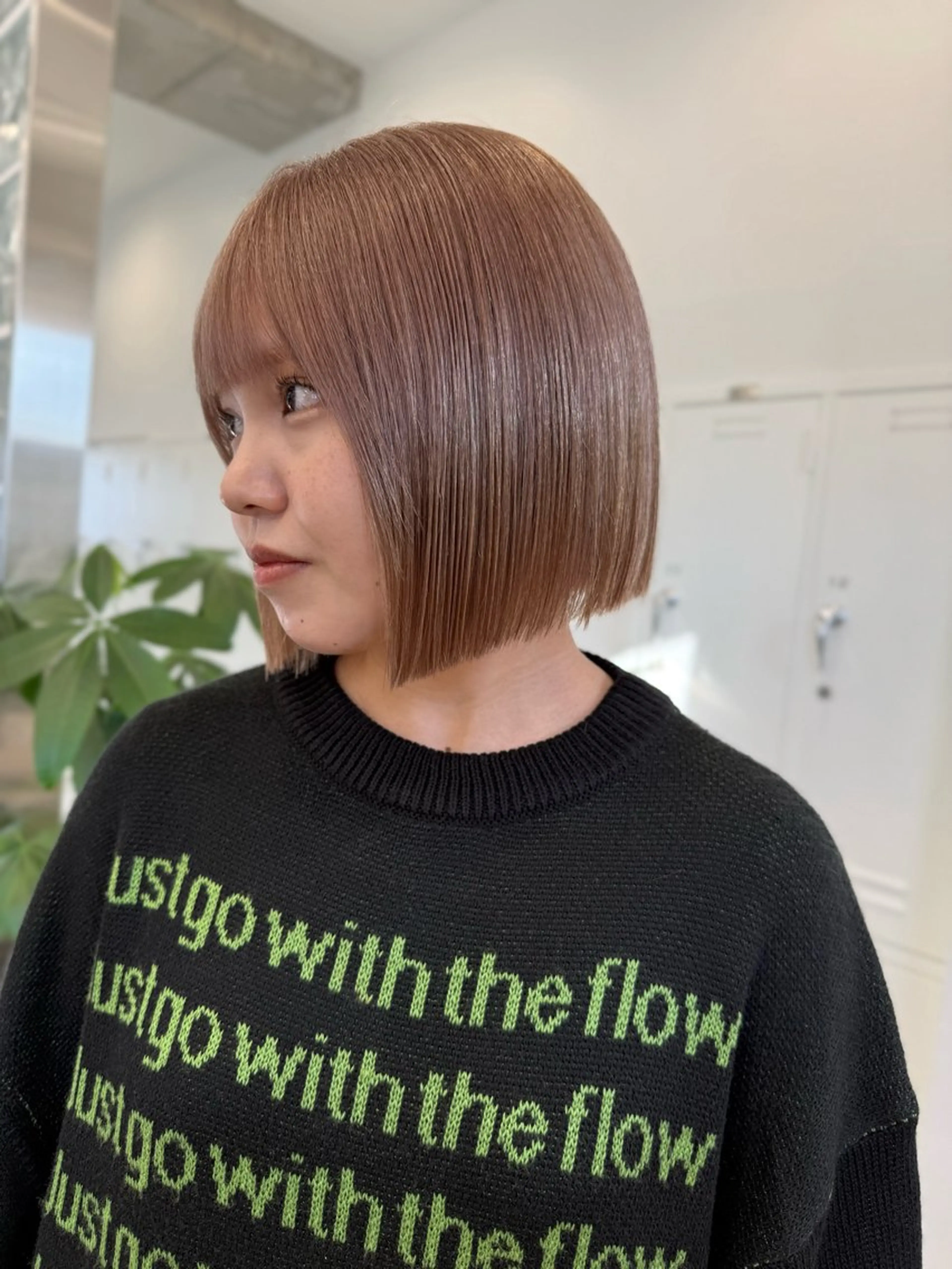 ミディアム cinq   PROJECT所属・ミルクティーベージュ /ボブ/あげは🎀のヘアスタイル