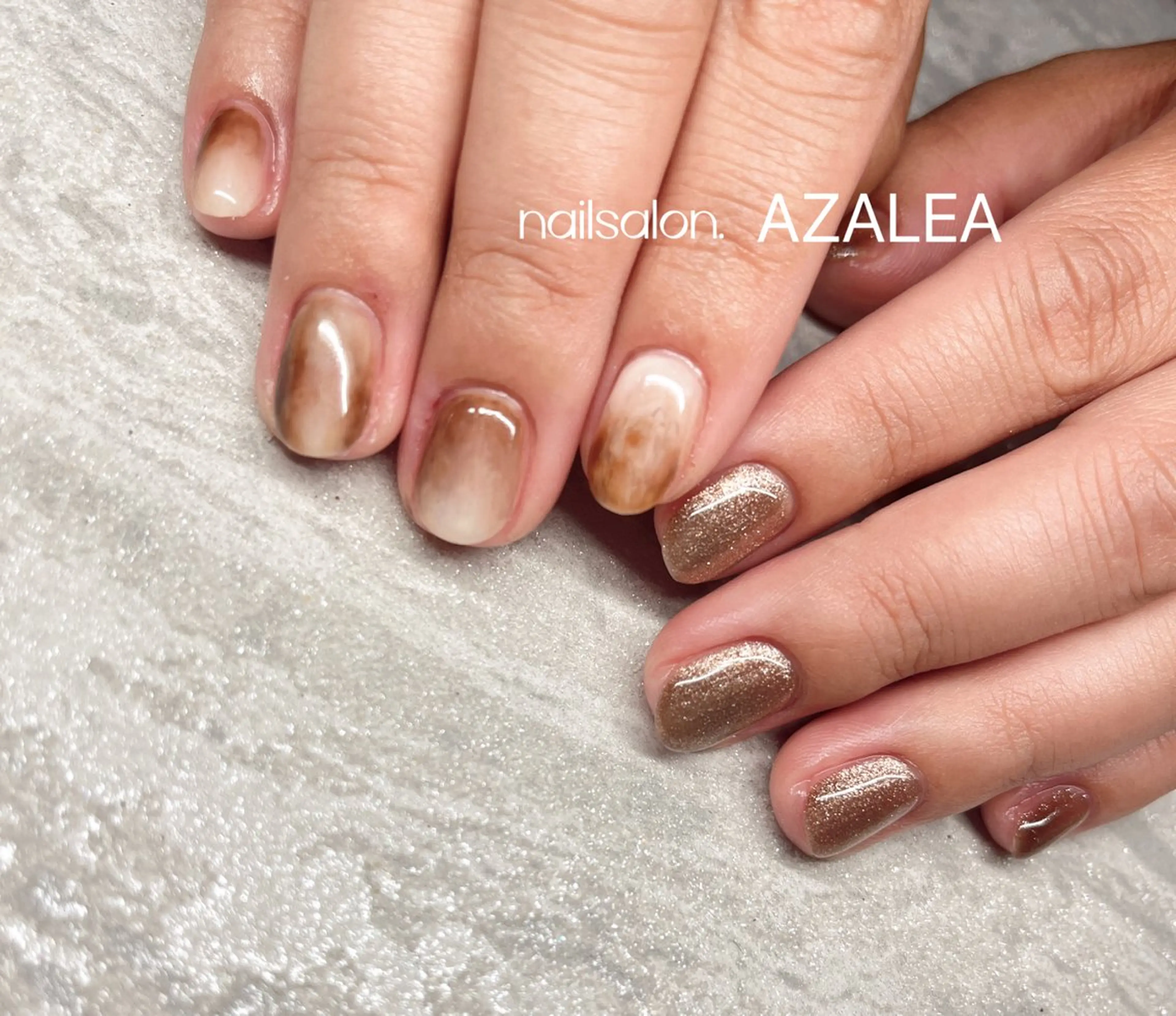 ネイル R inのネイルデザイン