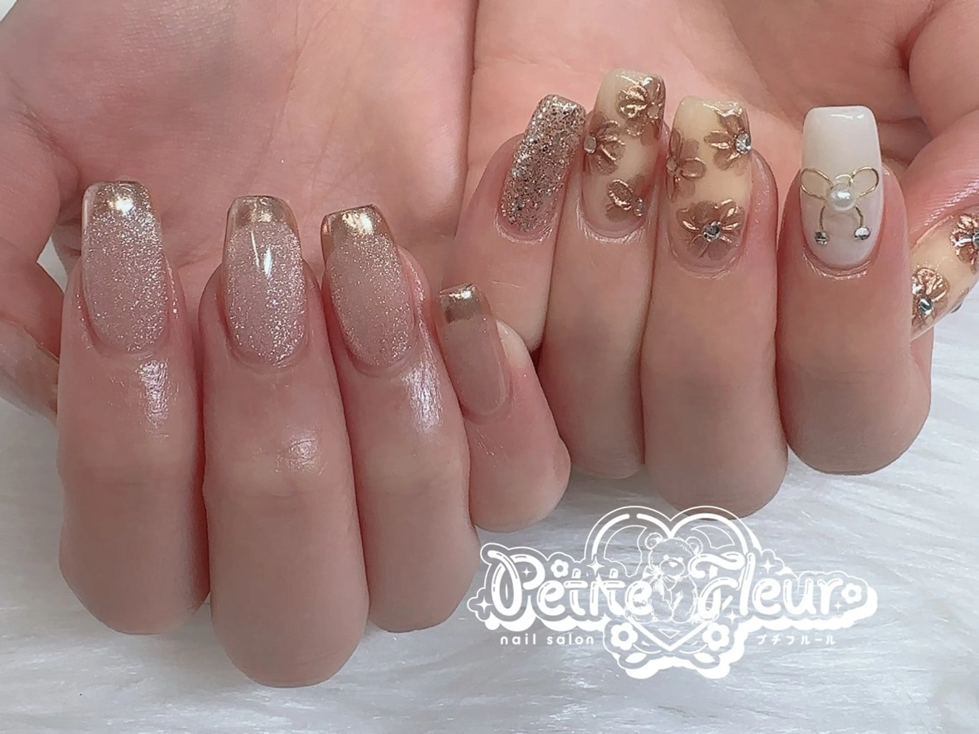 ネイル フラワーネイル ミラーネイル ❁⃘*。Petite fleur❁⃘*りさのネイルデザイン